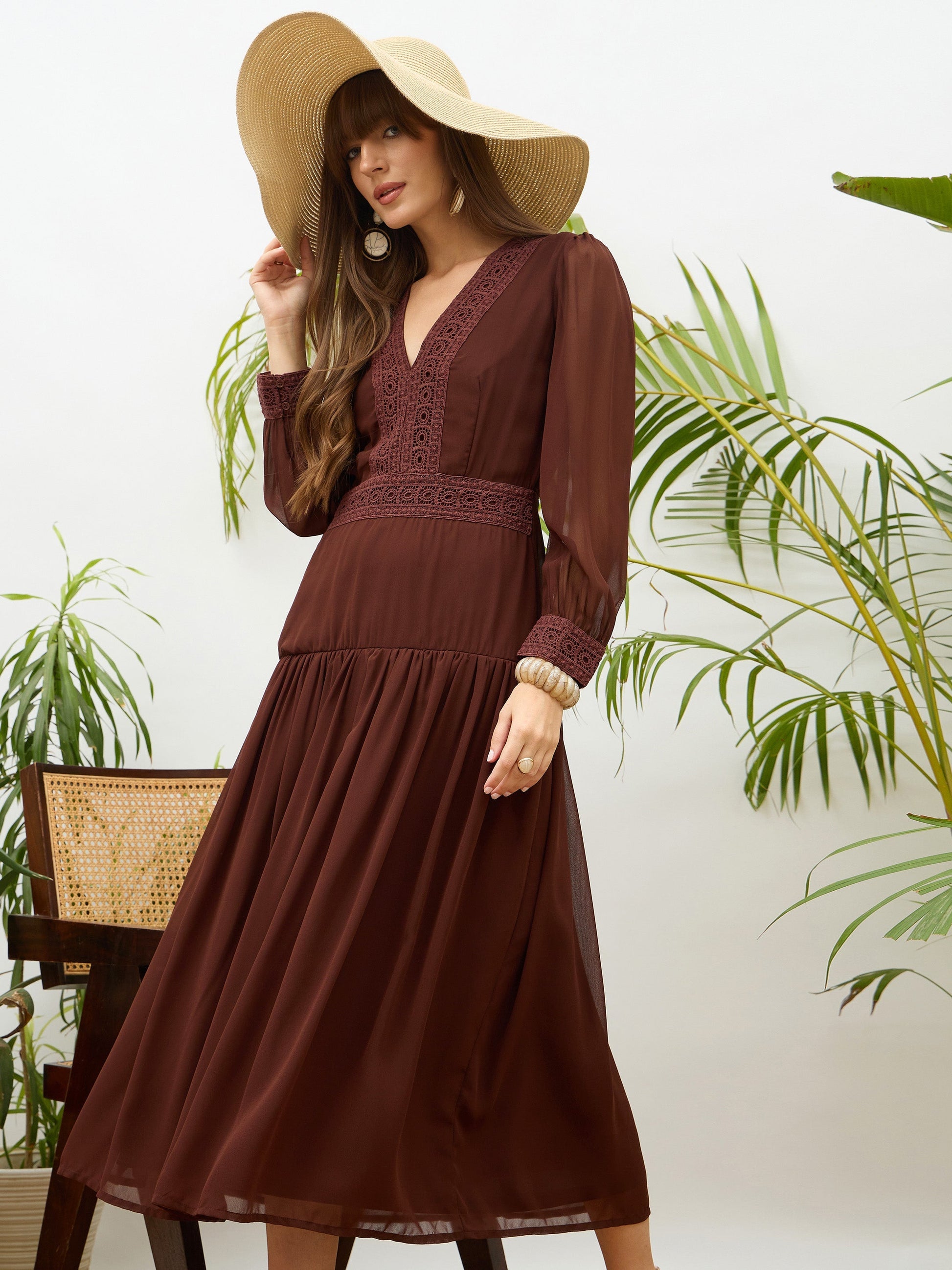 Sassafras Women Dark Brown V-Neck Lace Detail Maxi Dress L / Brown