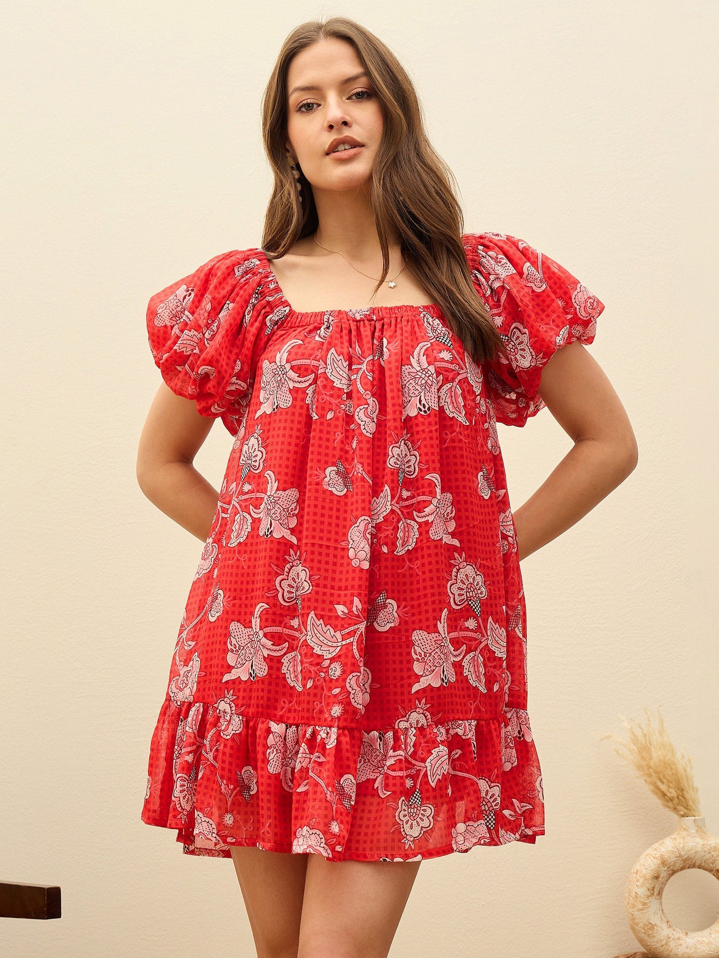 Women Red Floral Square Neck Balloon Sleeve Short Dress