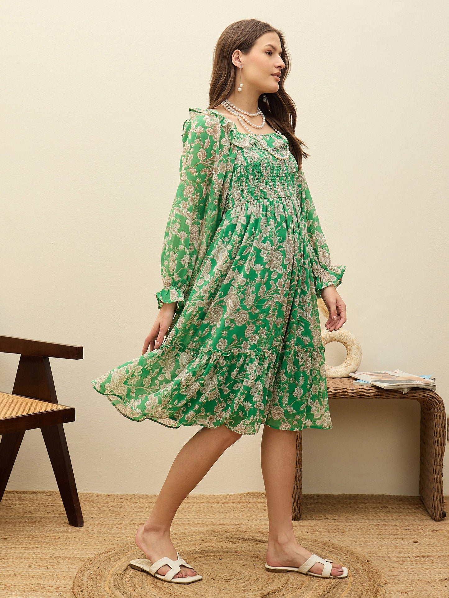 Women Green Floral Square Neck Midi Dress
