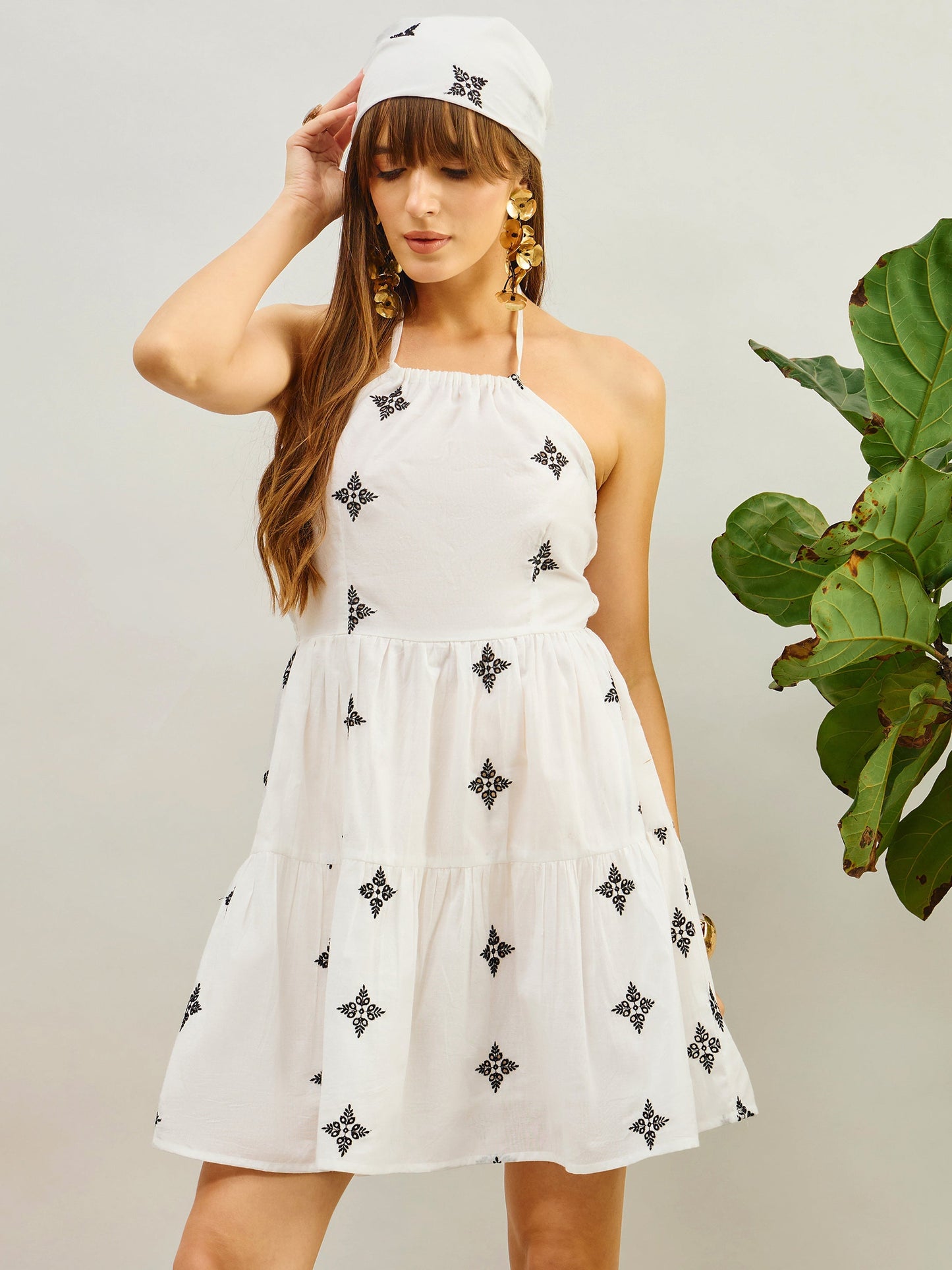 Women White Embroidered Strappy Short Dress