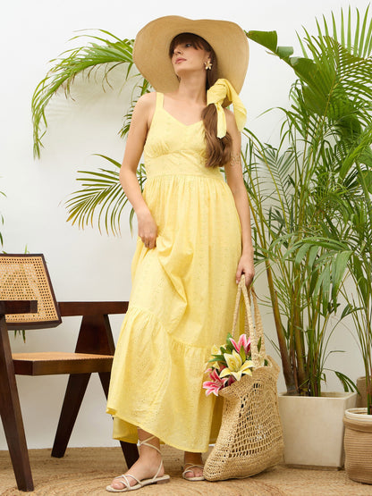 Women Yellow Sweetheart Neck Strappy Maxi Dress