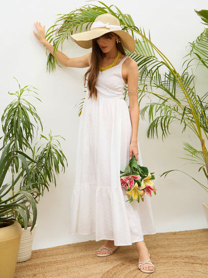 Women White Sweetheart Neck Strappy Maxi Dress