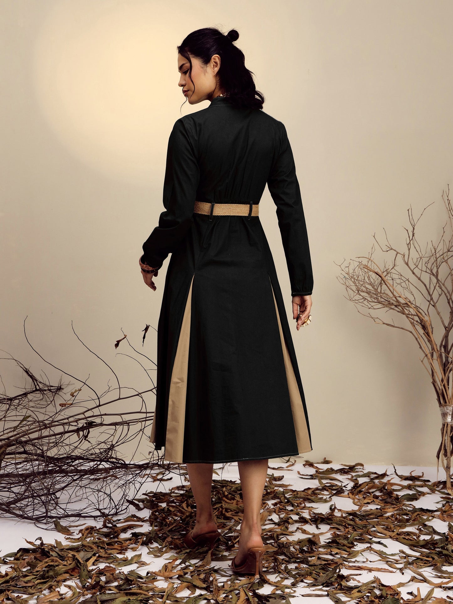 Black Poplin Kick Pleat Midi Dress