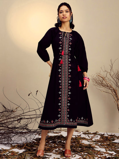 Women Black Poplin Embroidered Front Dori Midi Dress