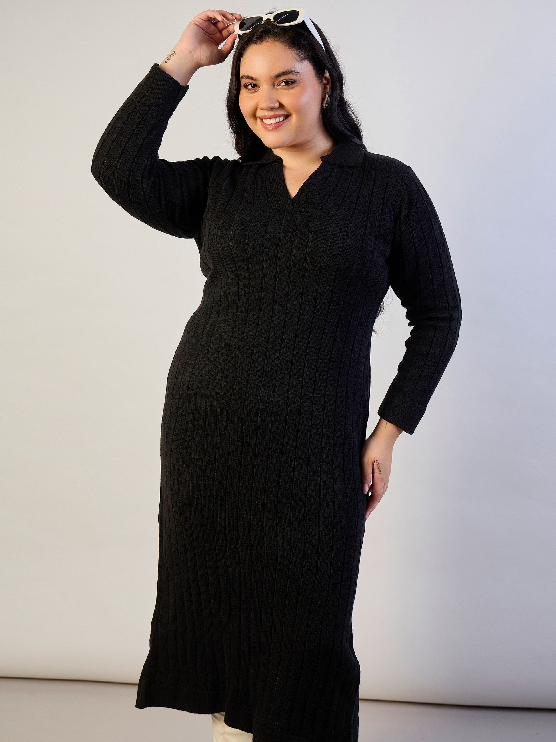 Plus size women's Black 100% Acrylic Black Solid Acrylic Wool Collar Midi Dress by Sassafras Curve for wholesale buyers, boutiques, resellers and