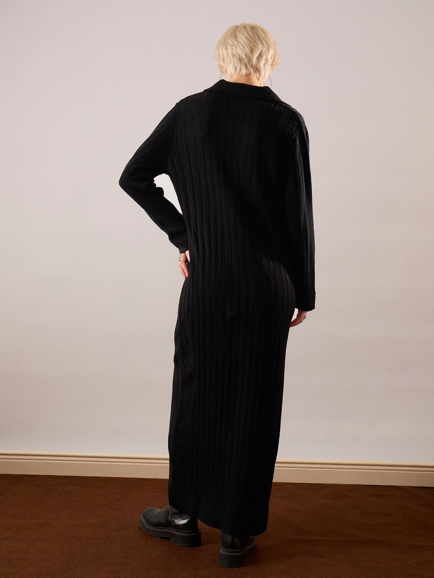 Black Acrylic Wool Collar Midi Dress