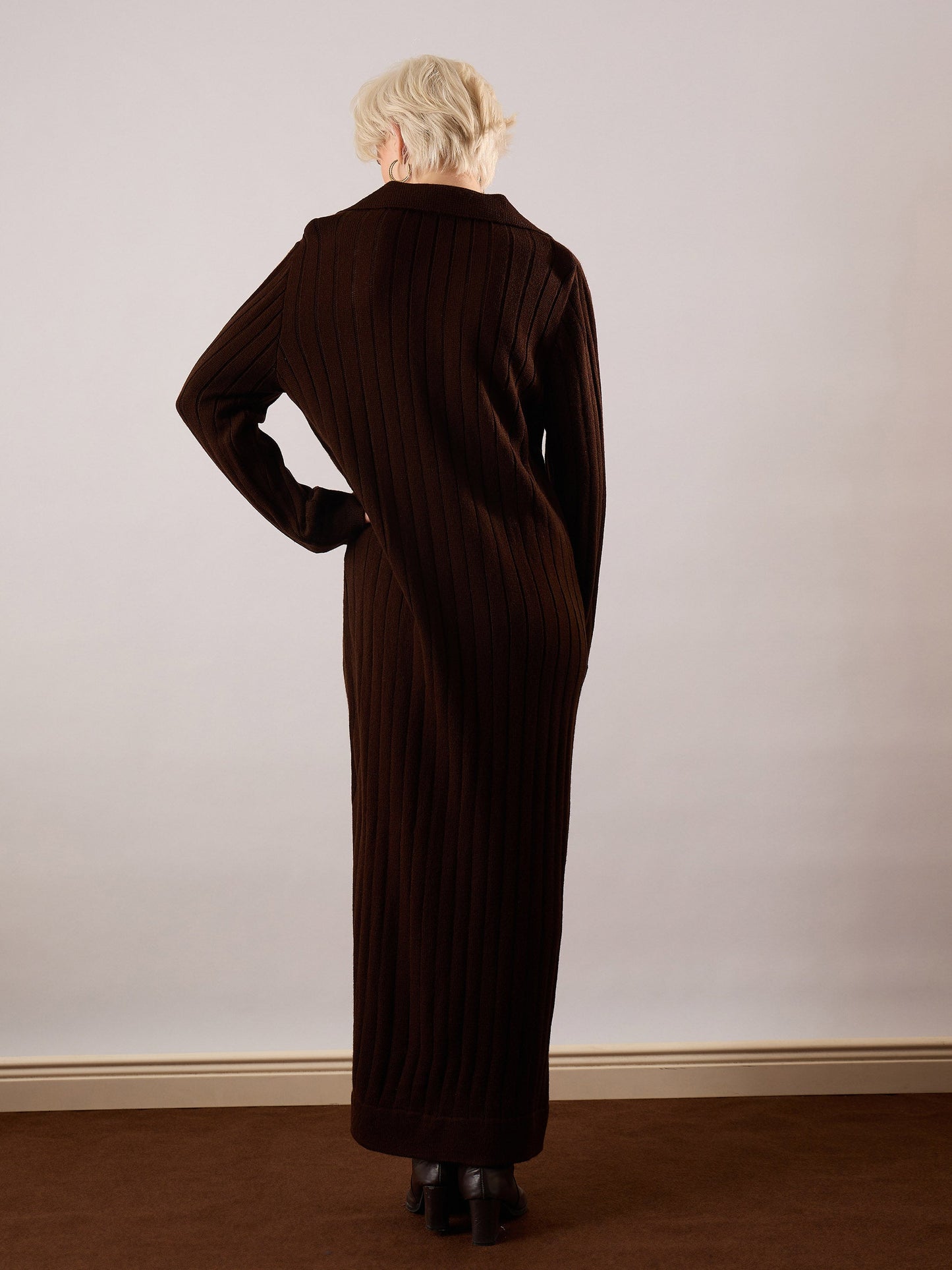 Brown Acrylic Wool Collar Midi Dress
