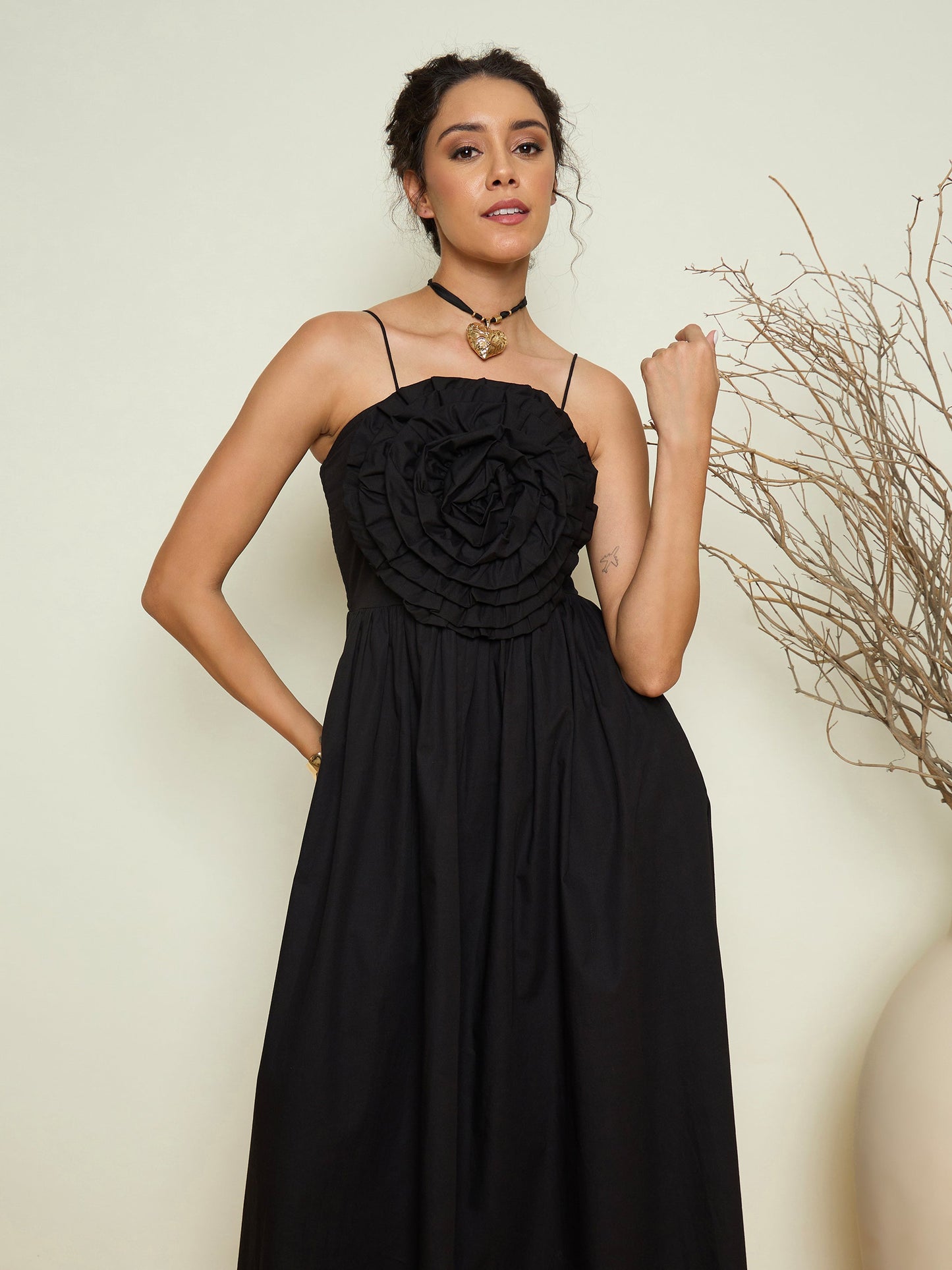Women Black Poplin Front Corsage Strappy Maxi Dress