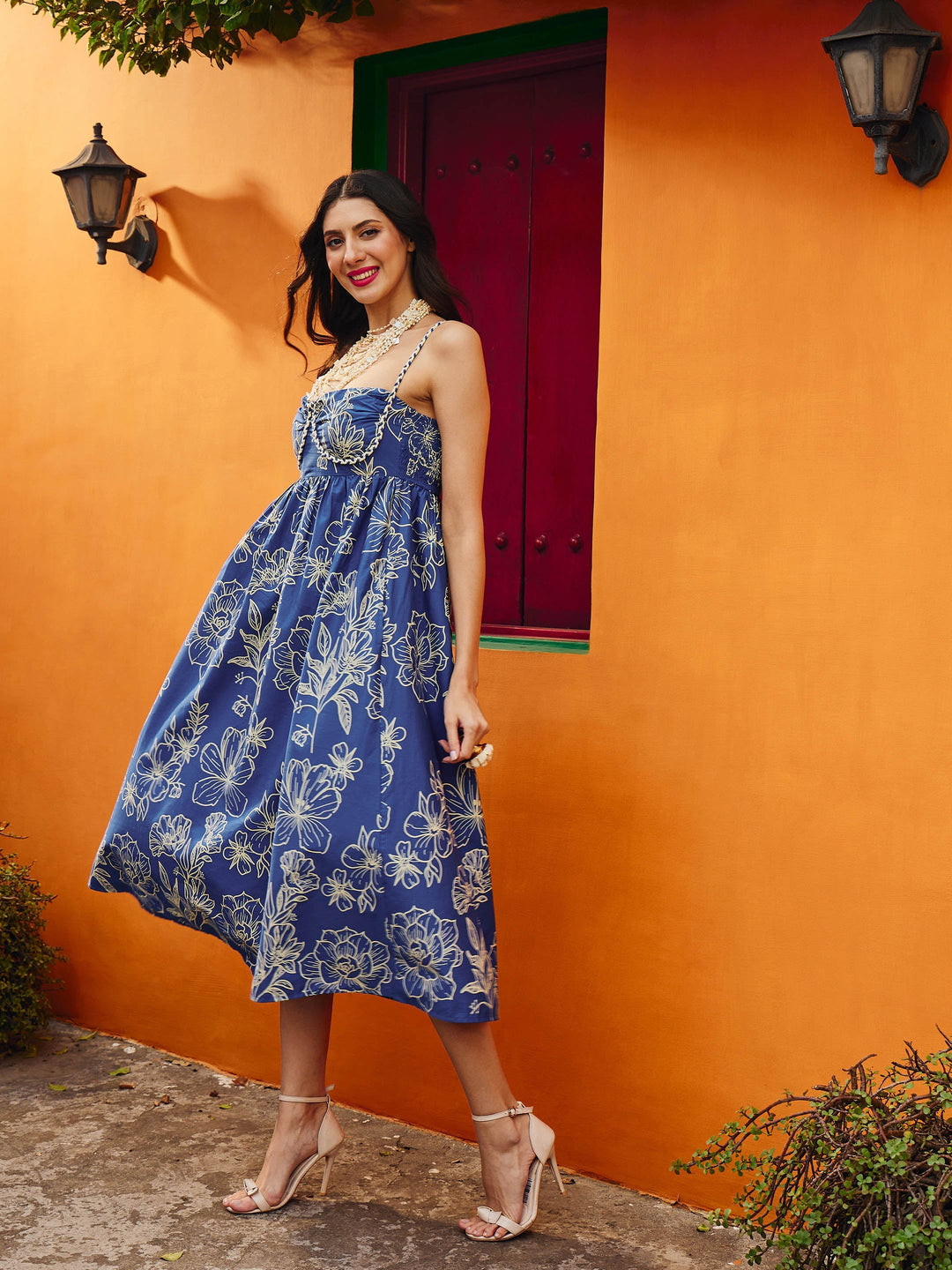 Women Blue &amp; Off White Floral Strappy Midi Dress
