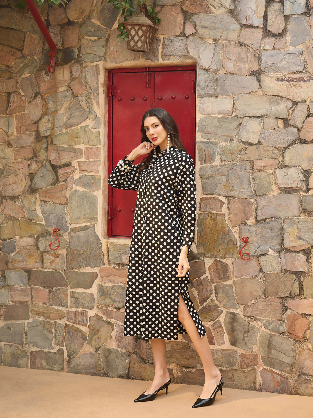 Women Black &amp; White Small Polka Dot Longline Shirt Dress