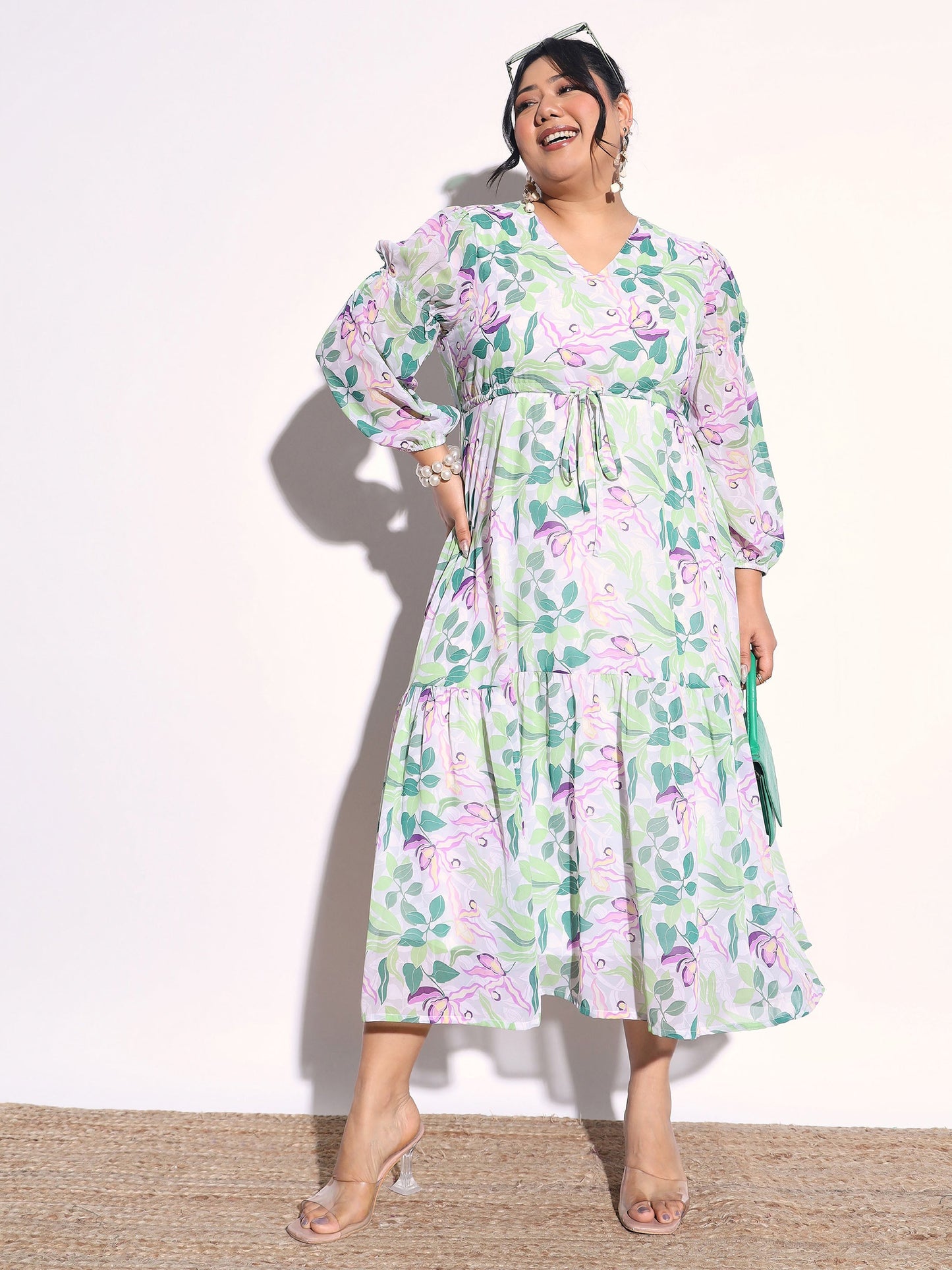 Women Green & White Floral Tiered Drawstring Midi Dress