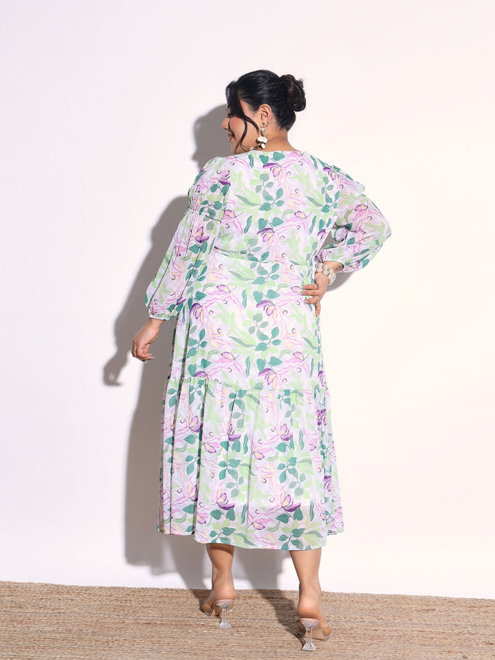 Women Green &amp; White Floral Tiered Drawstring Midi Dress