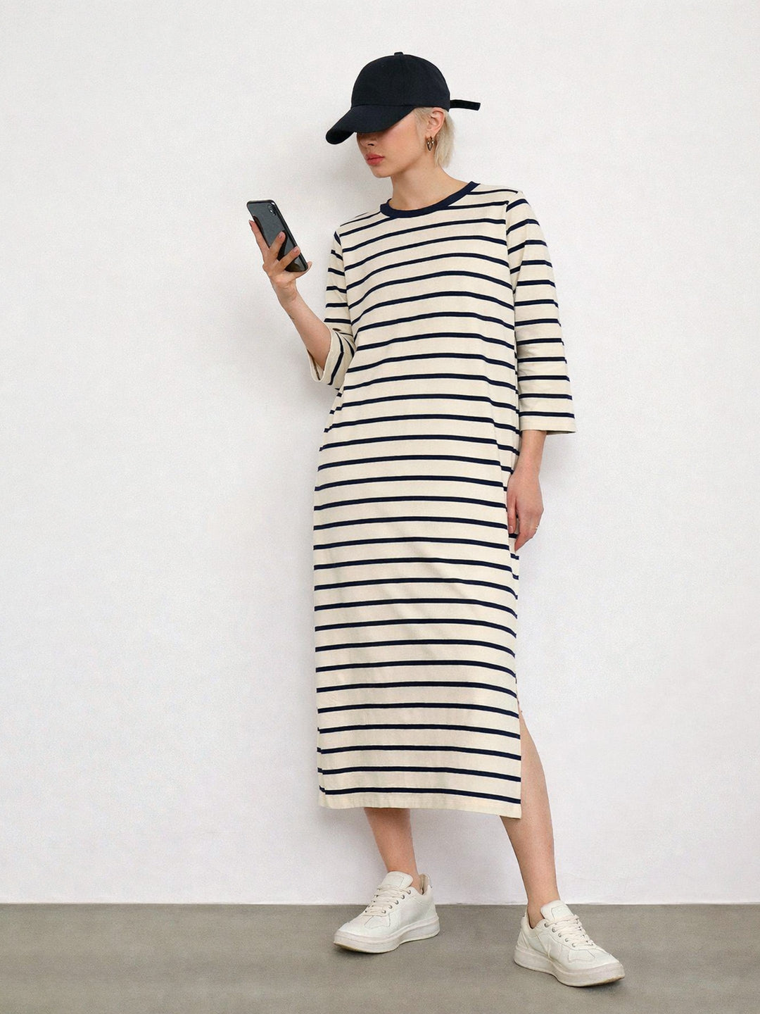 Women Beige &amp; Navy Stripes Long Sleeves T-Shirt Maxi Dress