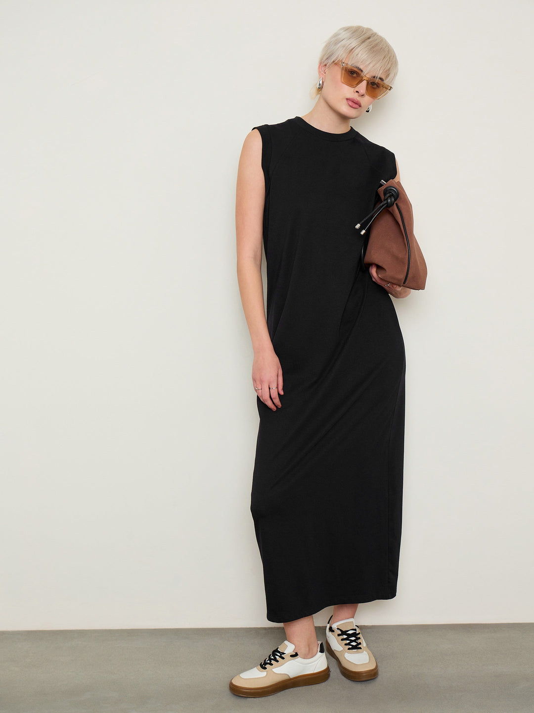 Women Black Cap Sleeves Oversized T-Shirt Dress