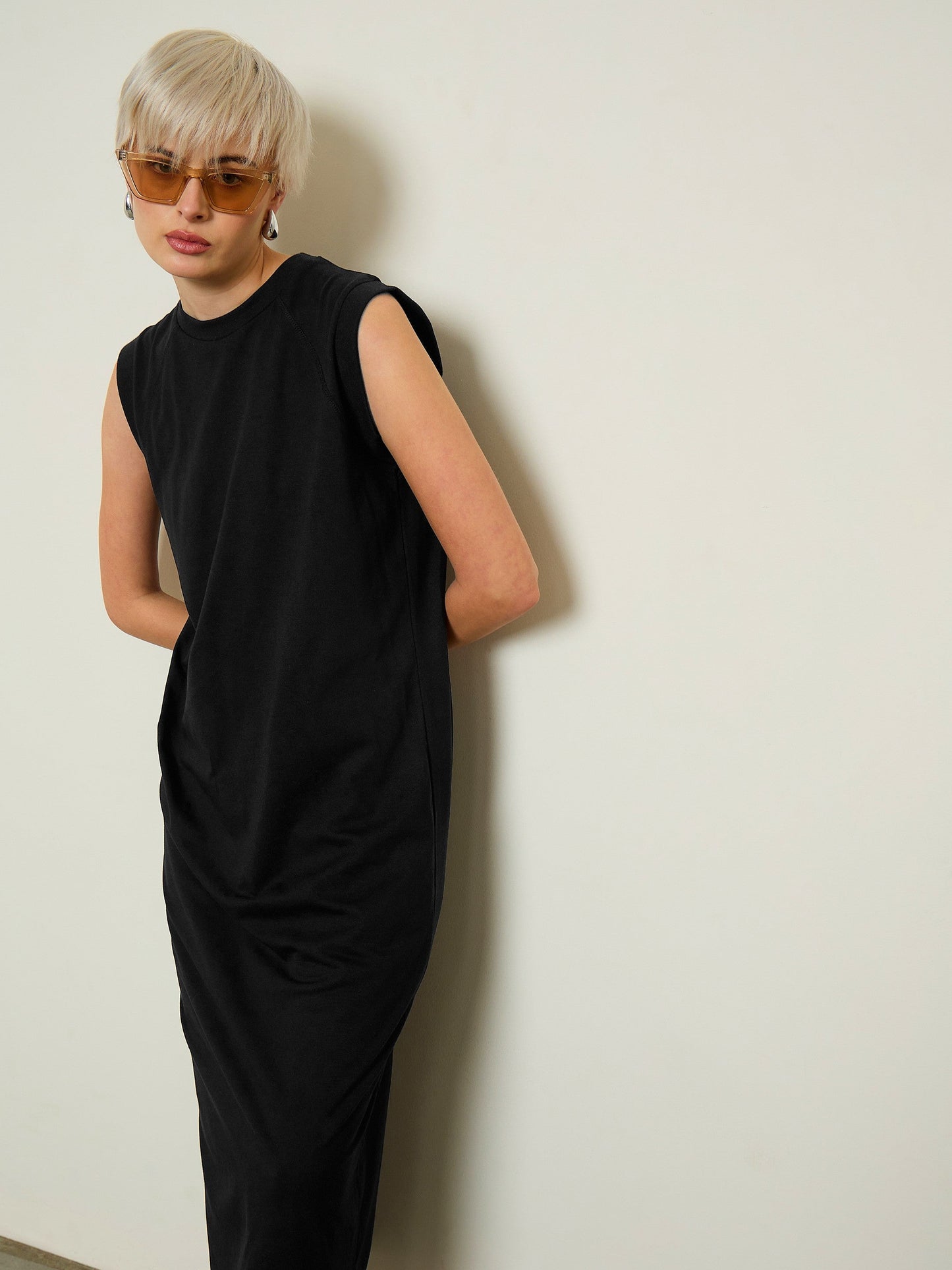 Women Black Cap Sleeves Oversized T-Shirt Dress