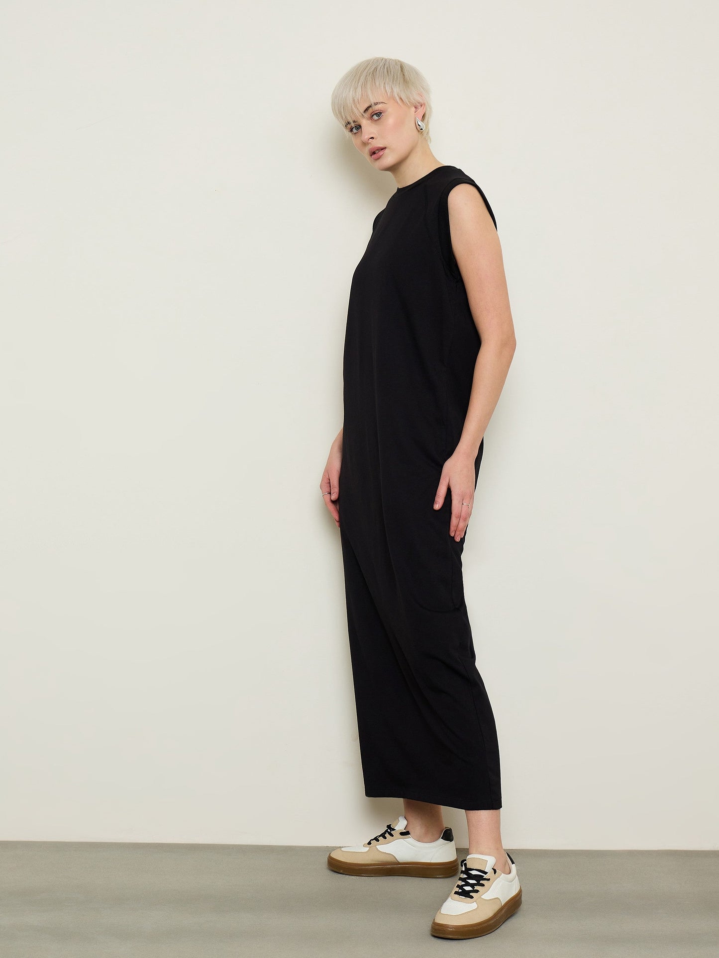 Women Black Cap Sleeves Oversized T-Shirt Dress