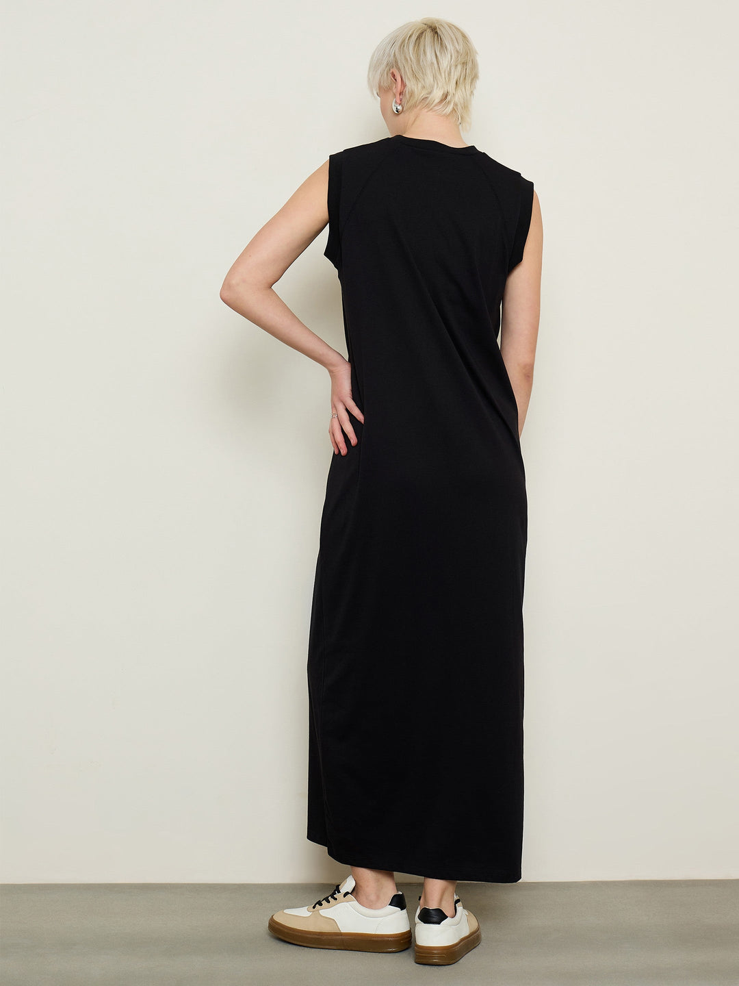 Women Black Cap Sleeves Oversized T-Shirt Dress