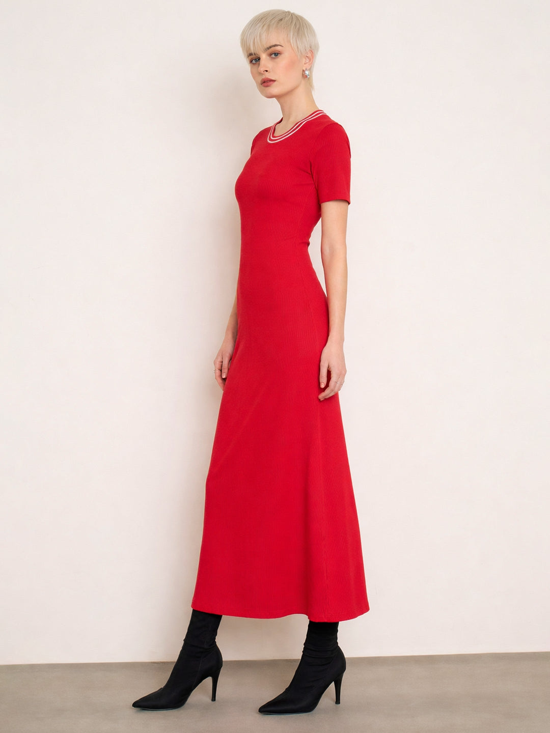 Women Red Short Sleeves Striped-Ribbed Neck Maxi Dress