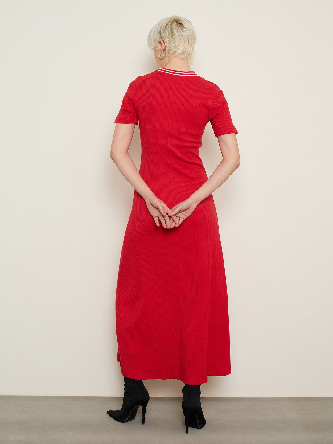 Women Red Short Sleeves Striped-Ribbed Neck Maxi Dress
