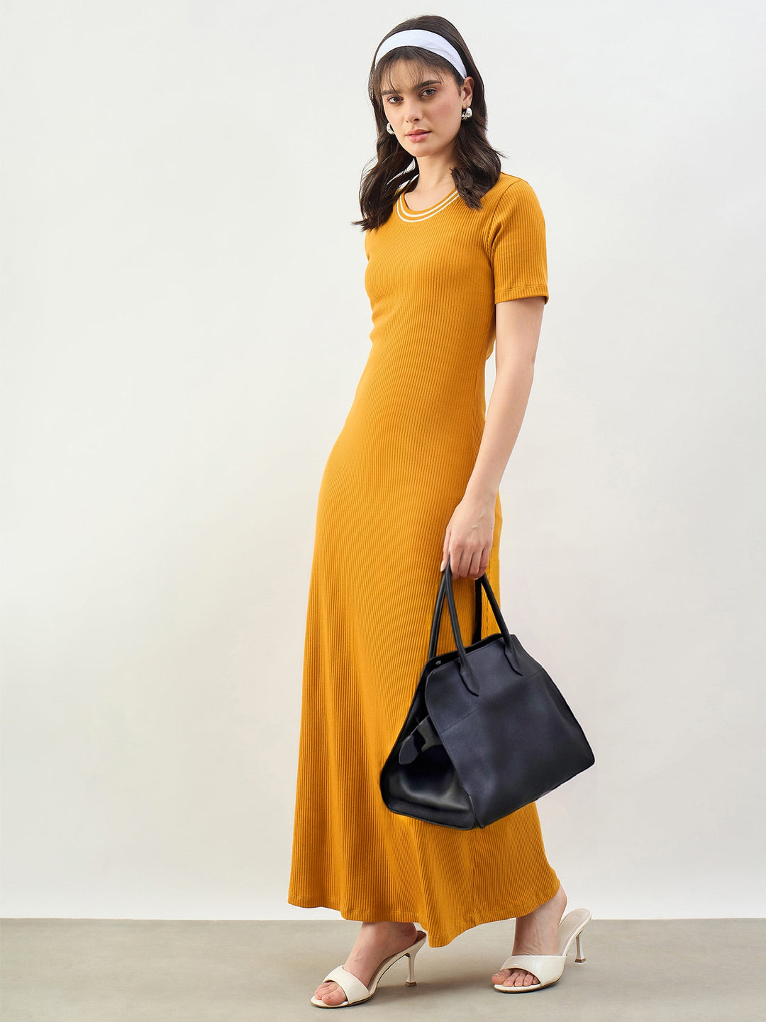 Women Mustard Short Sleeves Striped-Ribbed Neck Maxi Dress