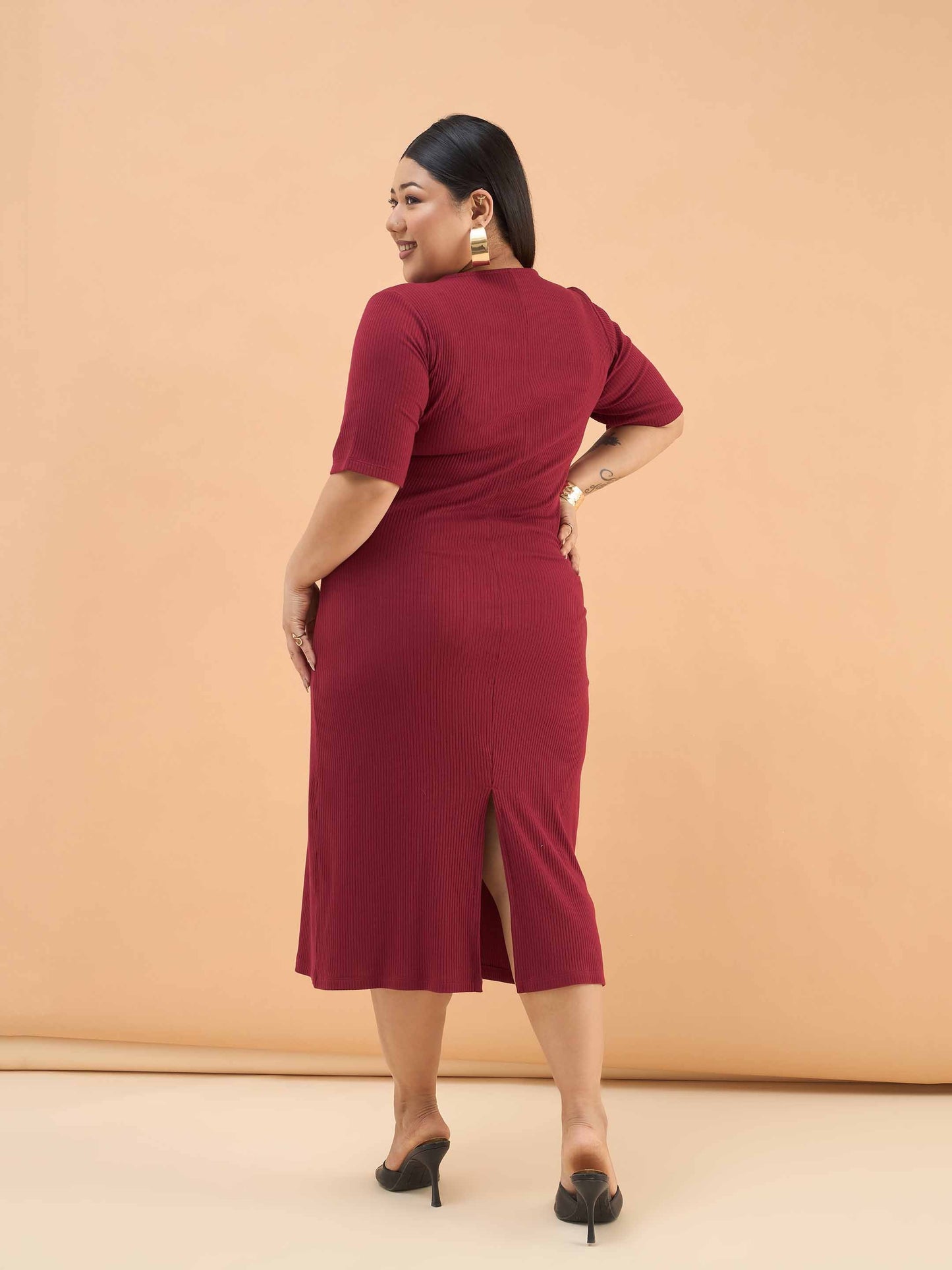 Maroon Rib Front Zipper Midi Dress
