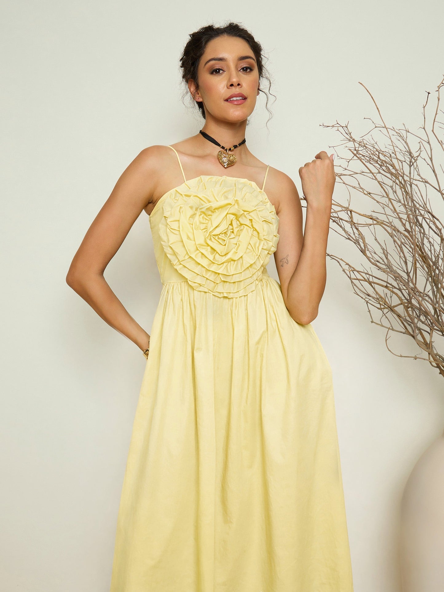 Yellow Poplin Front Corsage Strappy Maxi Dress