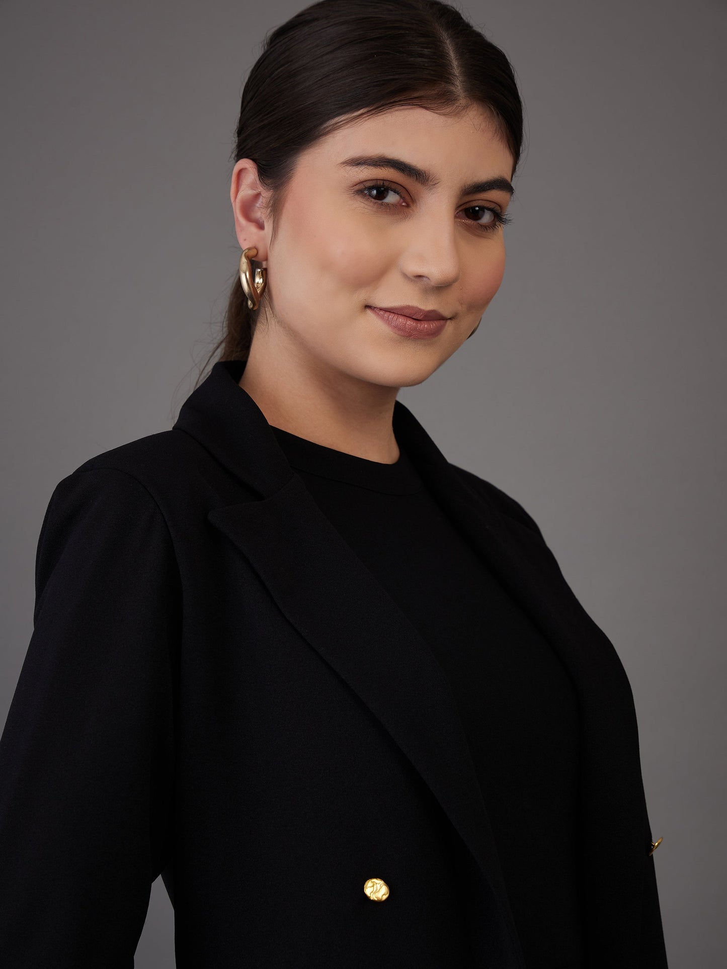 Black Notch Collar Single-Breasted Blazer