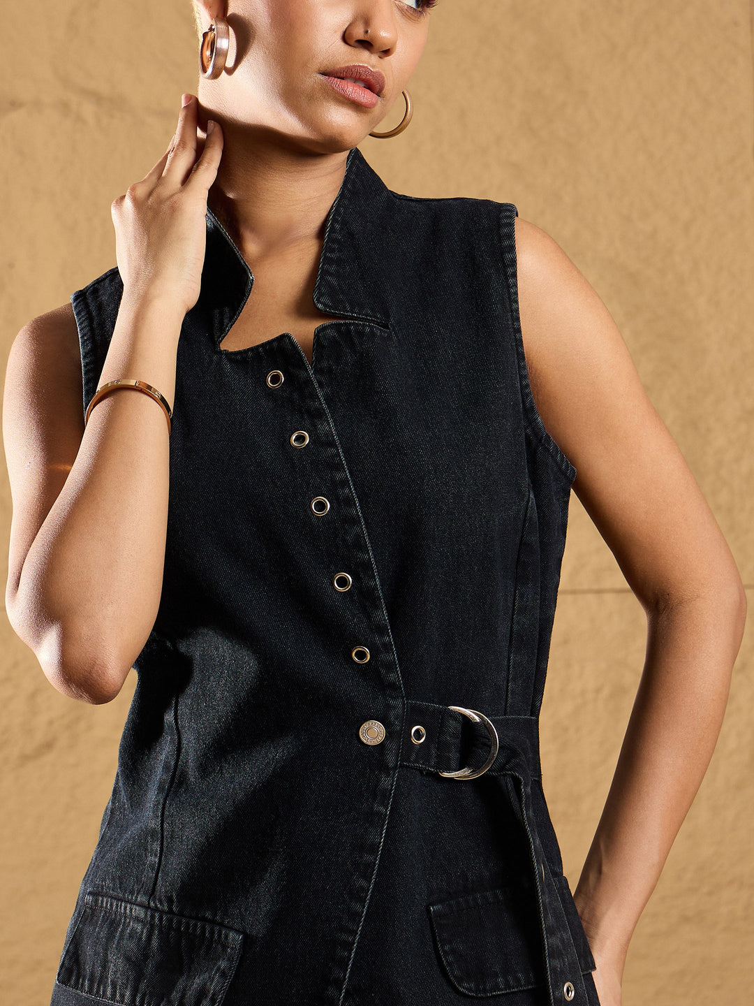 Women Black Wash Denim Eyelet Jacket With Straight Fit Jeans