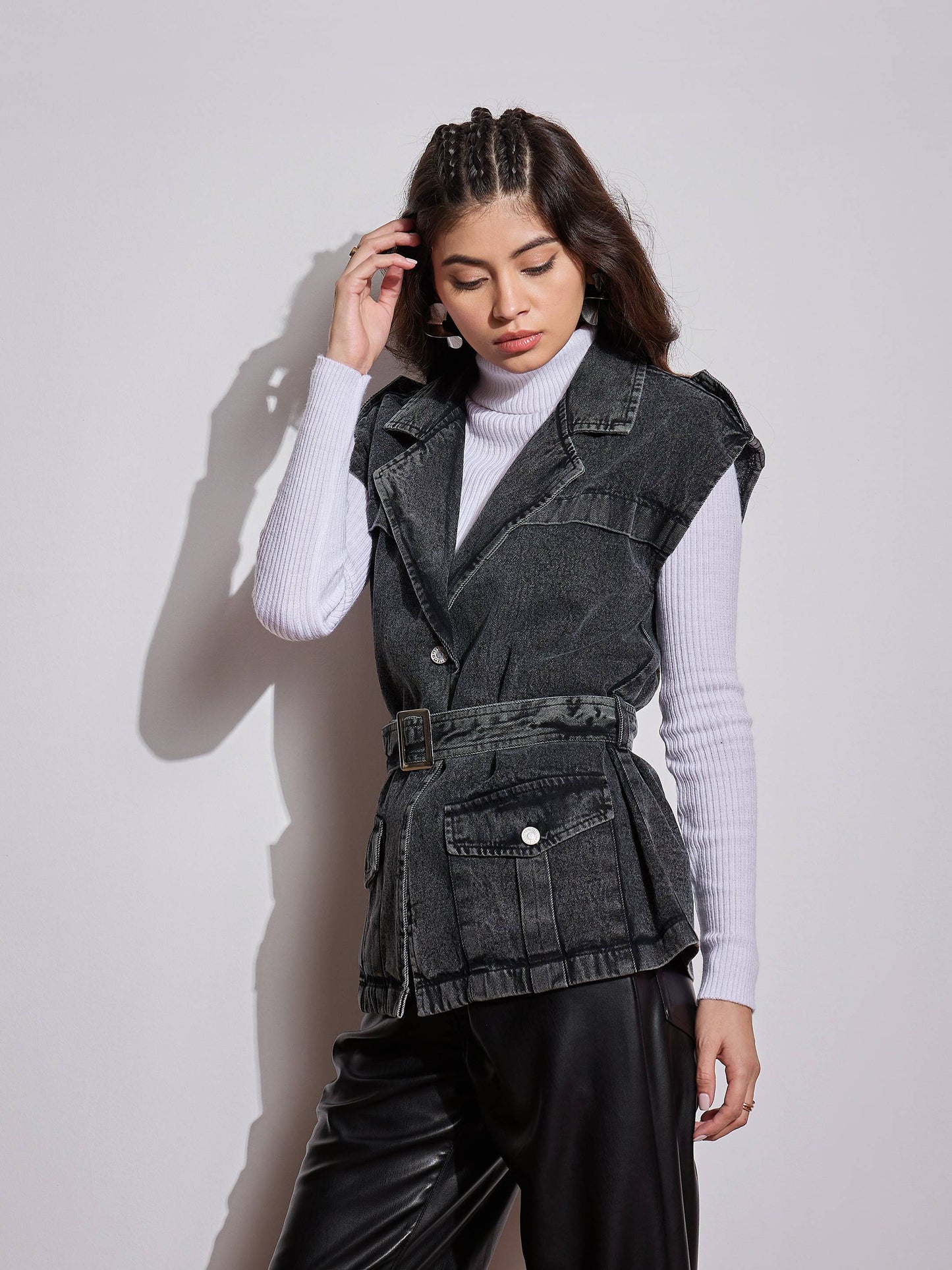 Black Washed Pocket Detail Sleeveless Belted Jacket