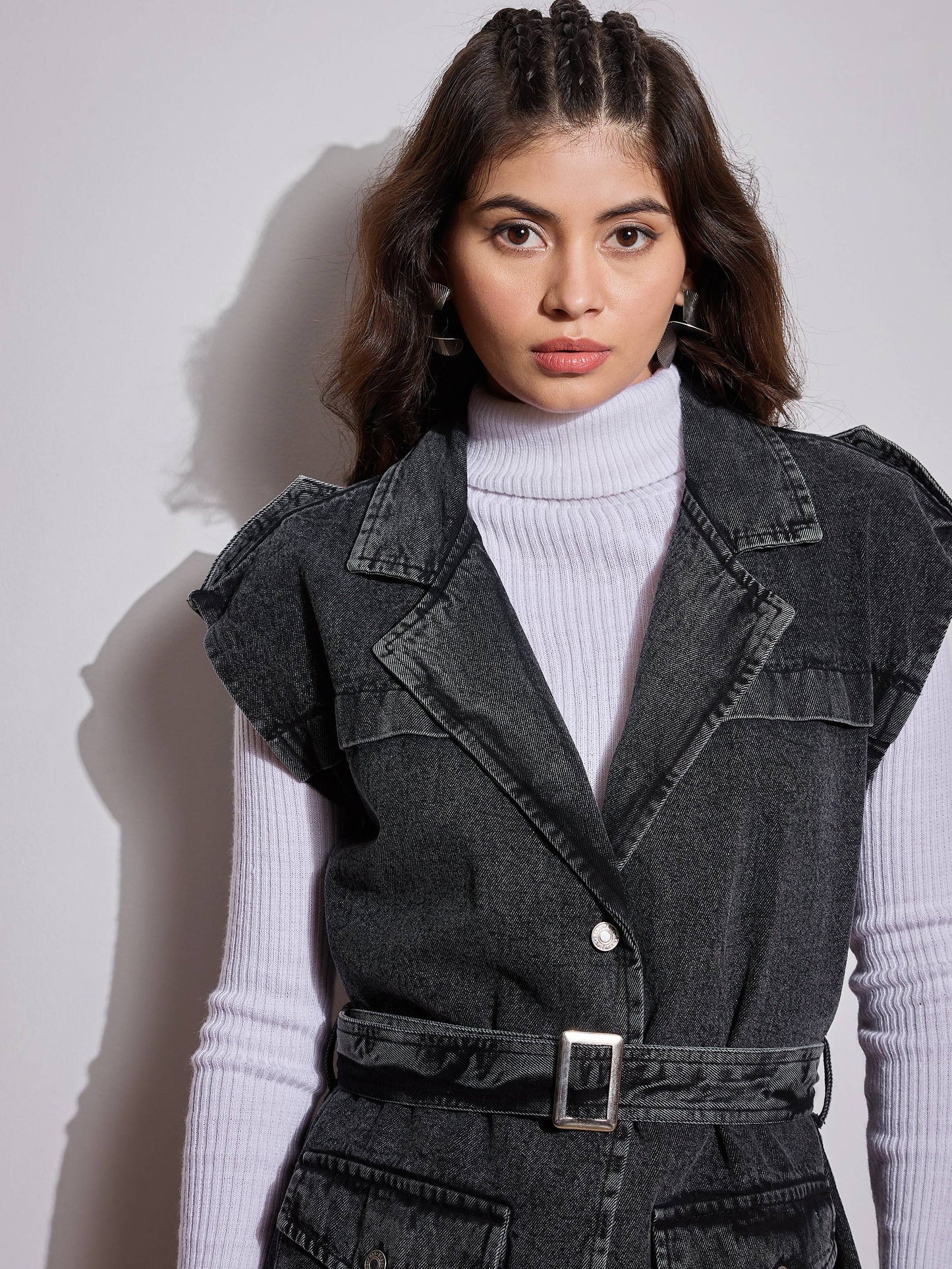 Black Washed Pocket Detail Sleeveless Belted Jacket