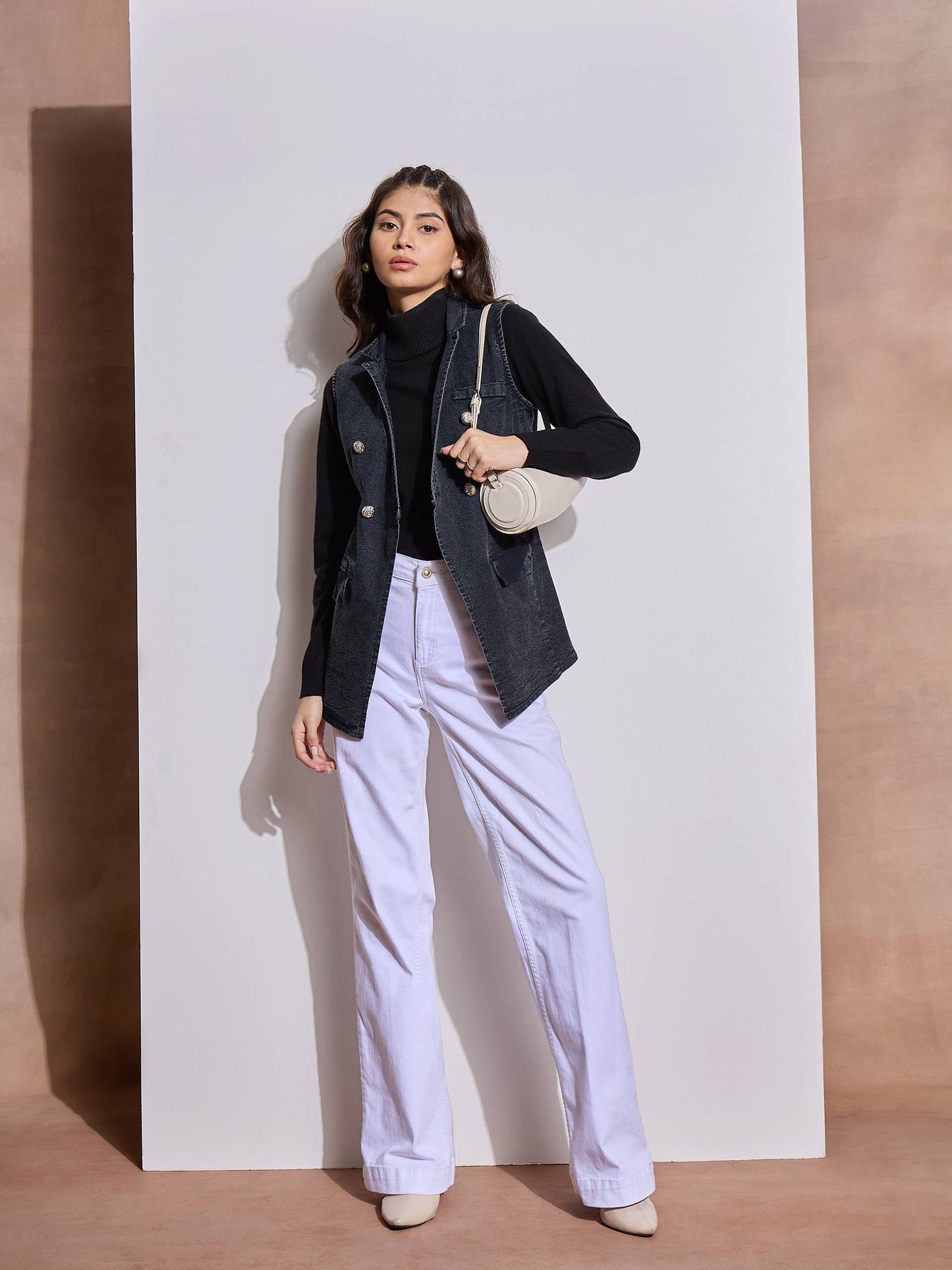 Black Denim Flap Pocket Sleeveless Jacket