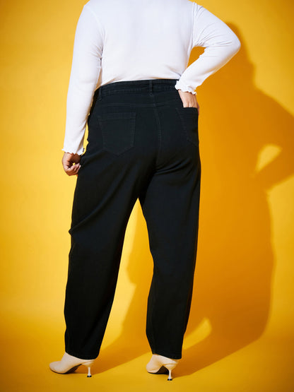 Black Balloon Fit Jeans-SASSAFRAS Curve