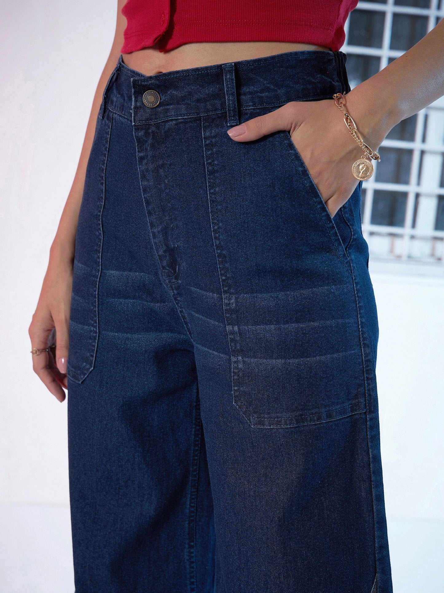 Women Blue Denim Raw Hem Straight Fit Jeans