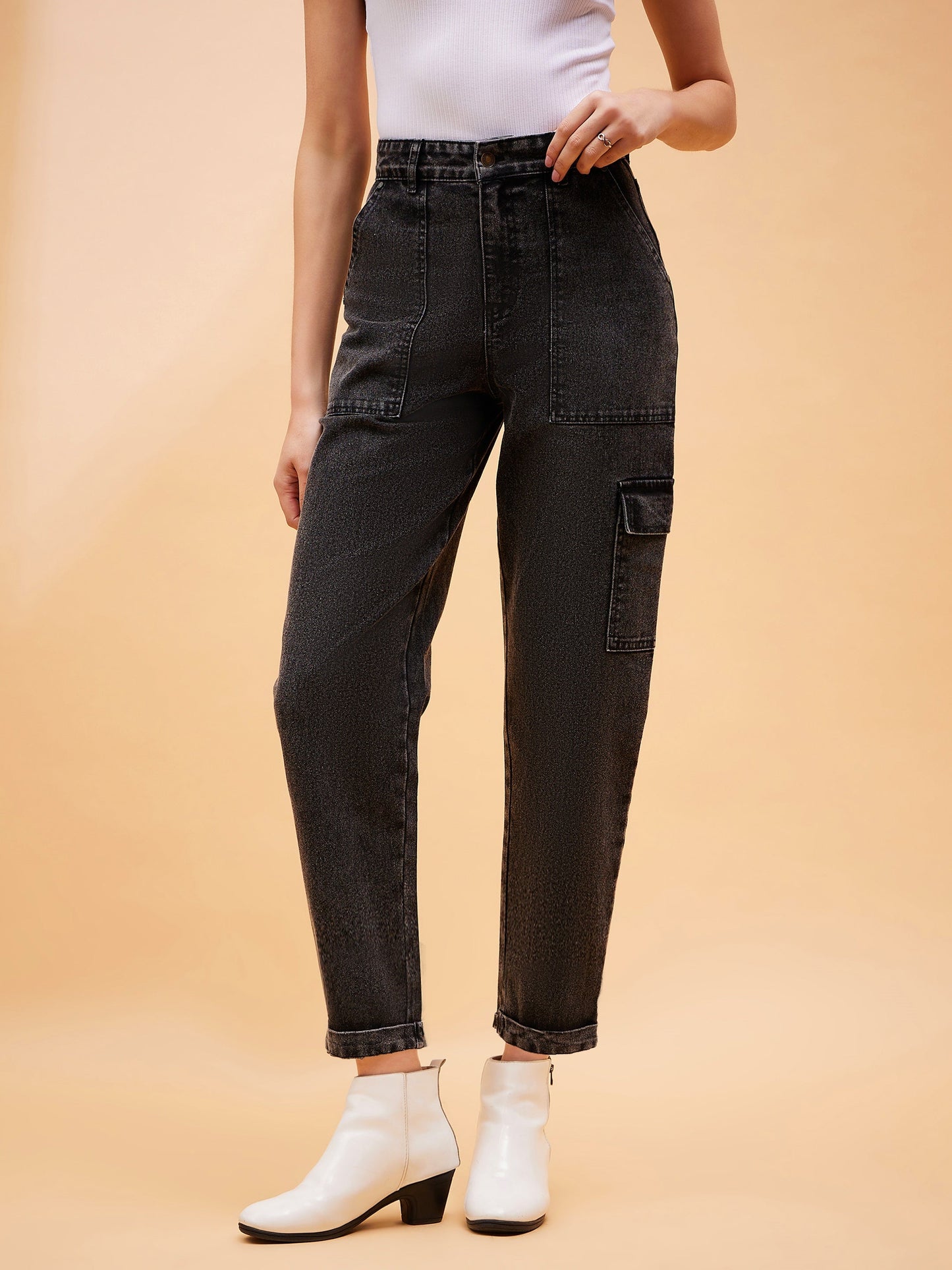 Black Multi Pockets Balloon Fit Jeans