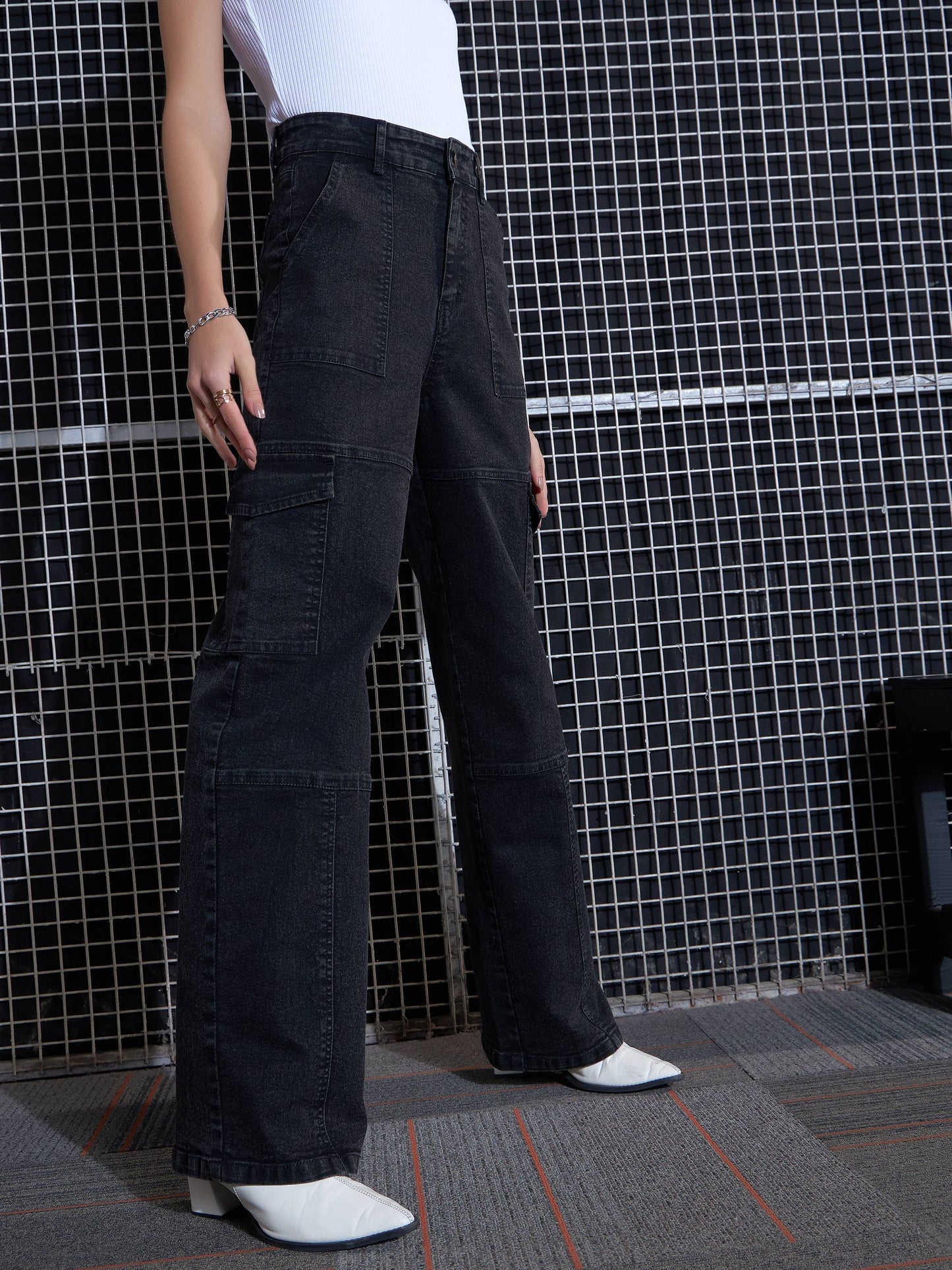 Women Black Acid Wash Contrast Stitch Cargo Straight Jeans