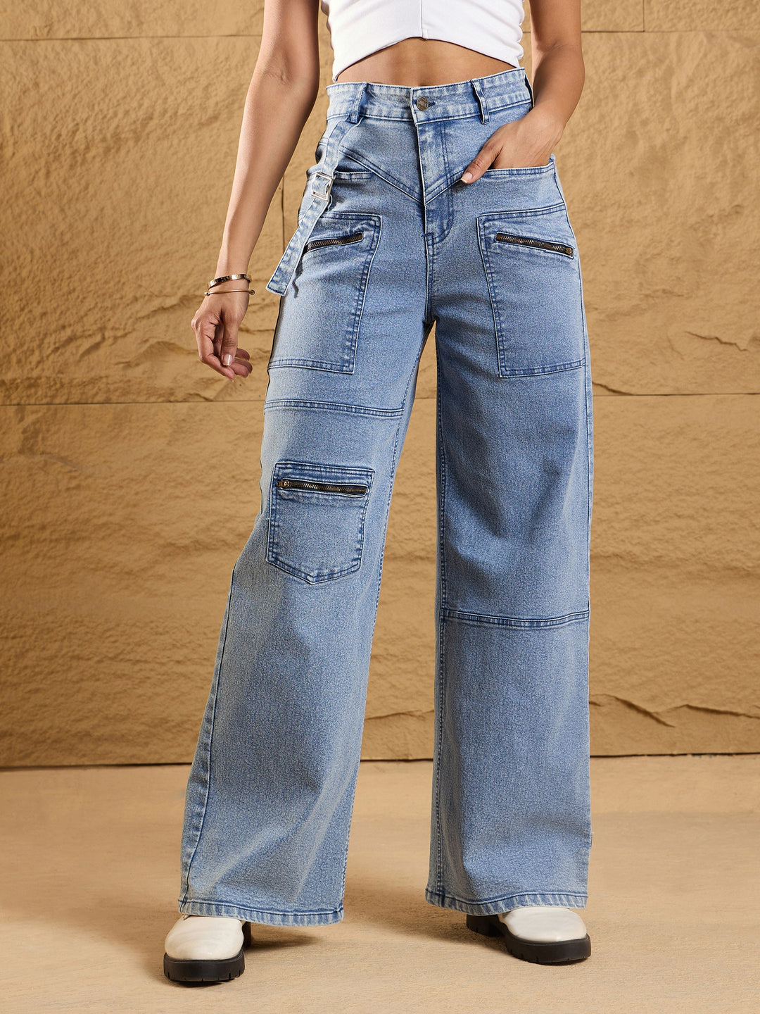 Women's Women Ice Blue Front Zipper Pocket Straight Fit Jeans in Cotton by Sassafras for wholesale, bulk, supplier, manufacturer and wholesaler buyers from Trendphoria