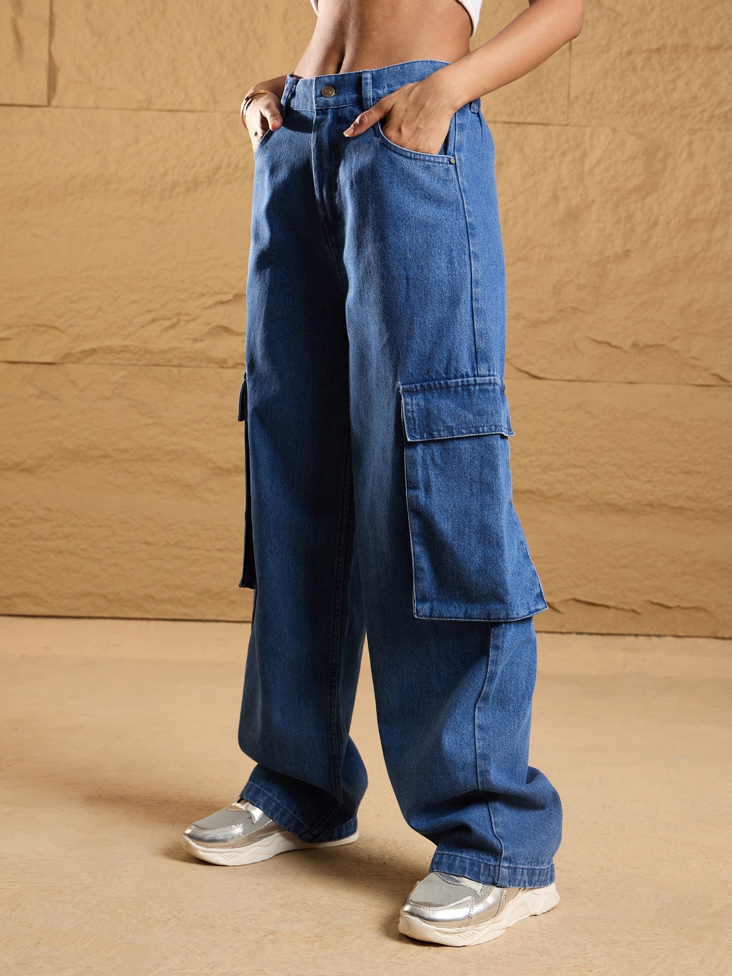 Blue Washed Box Pockets Straight Fit Jeans