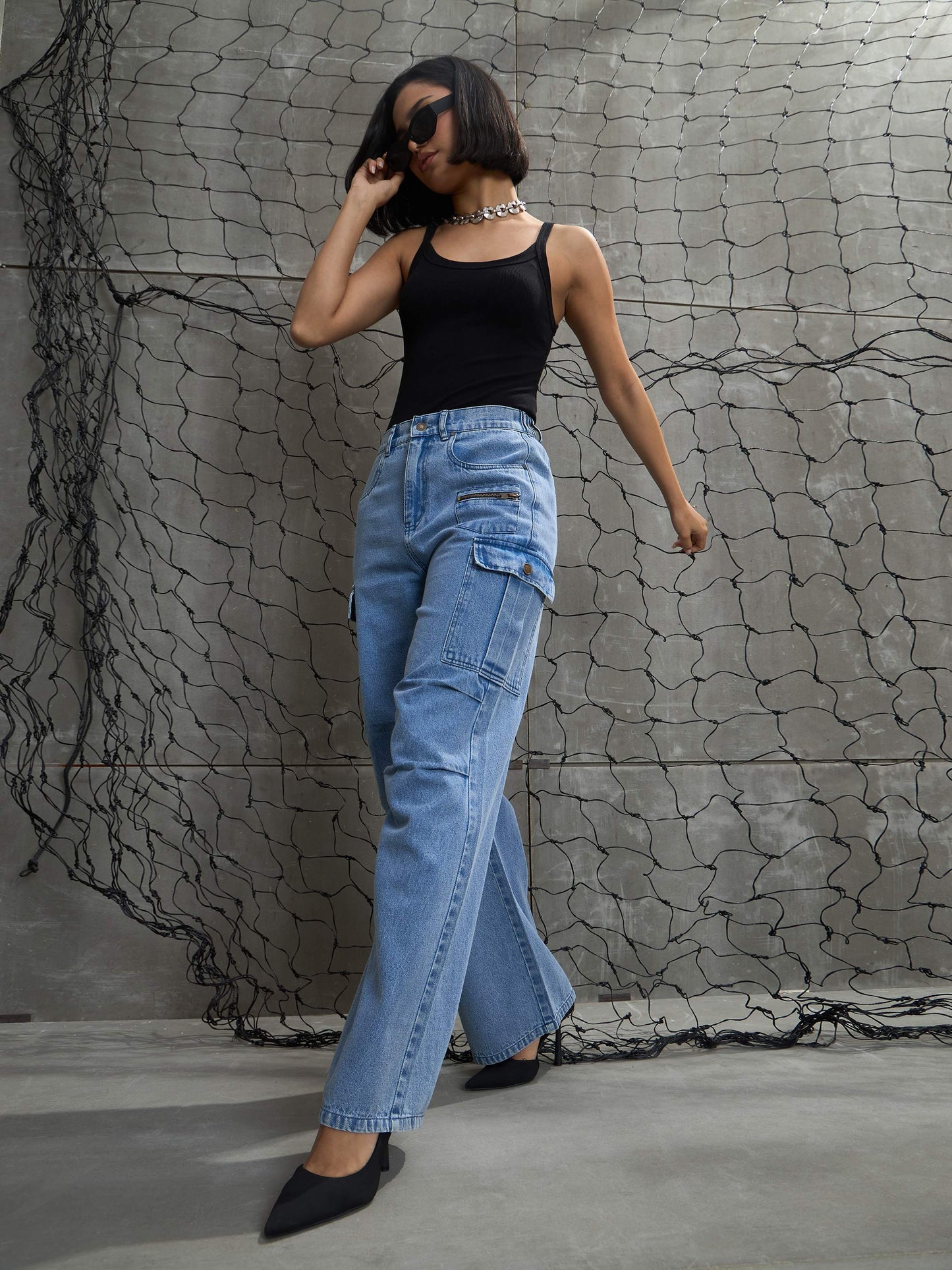 Women Blue Denim Pleated Knee Cargo Jeans