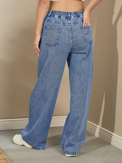 Women Blue Wash High Waist Straight Fit Jeans