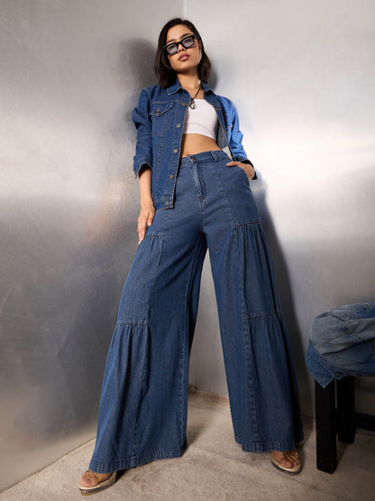 Women Blue Washed Gathered Front Flared Jeans