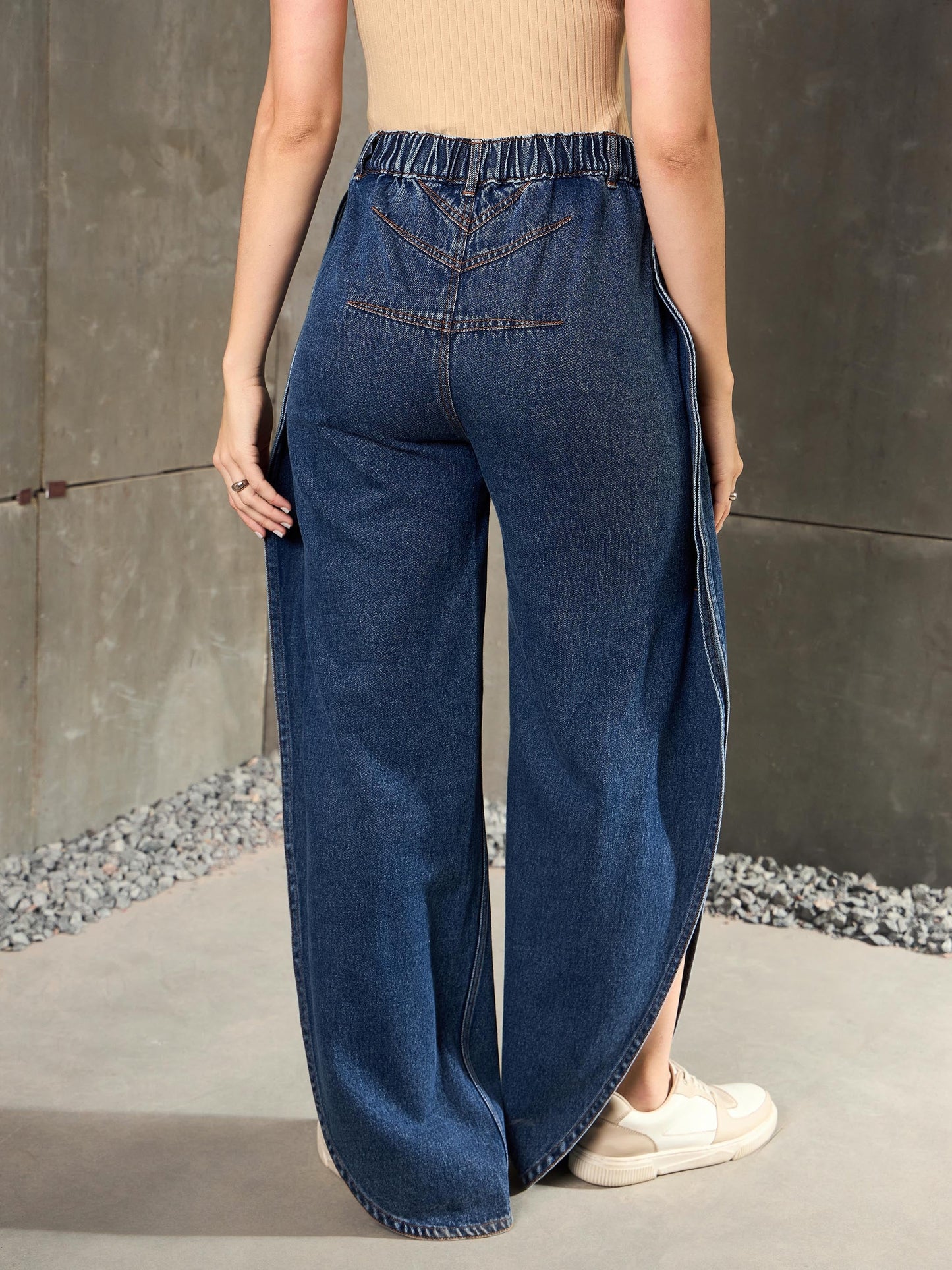 Blue Washed Curve Detail Barrel Jeans