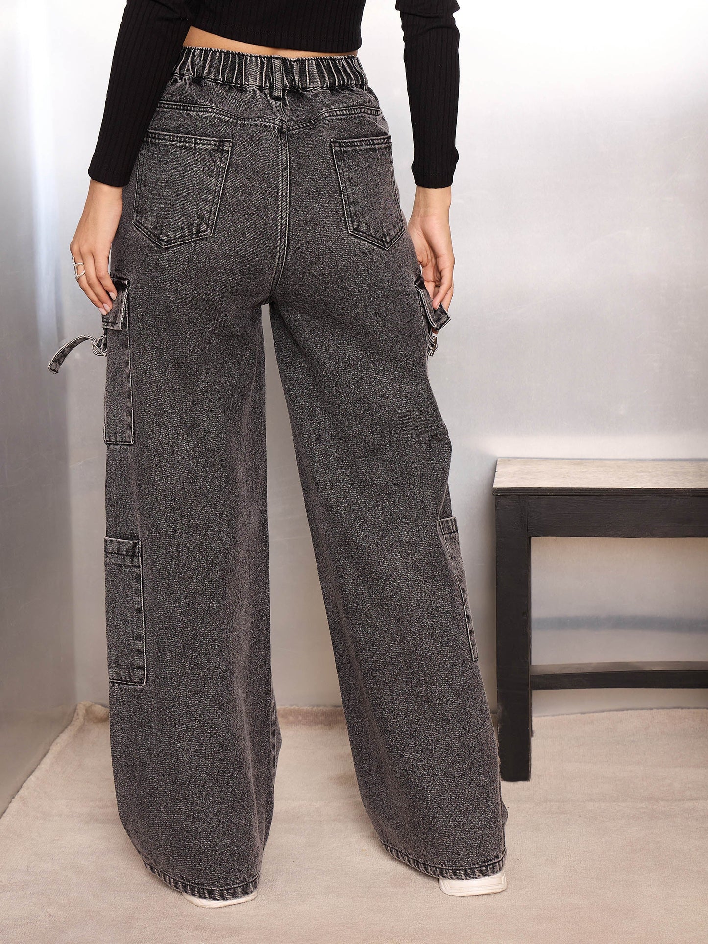Women Grey Washed Cargo Jeans