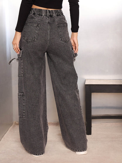 Women Grey Washed Cargo Jeans