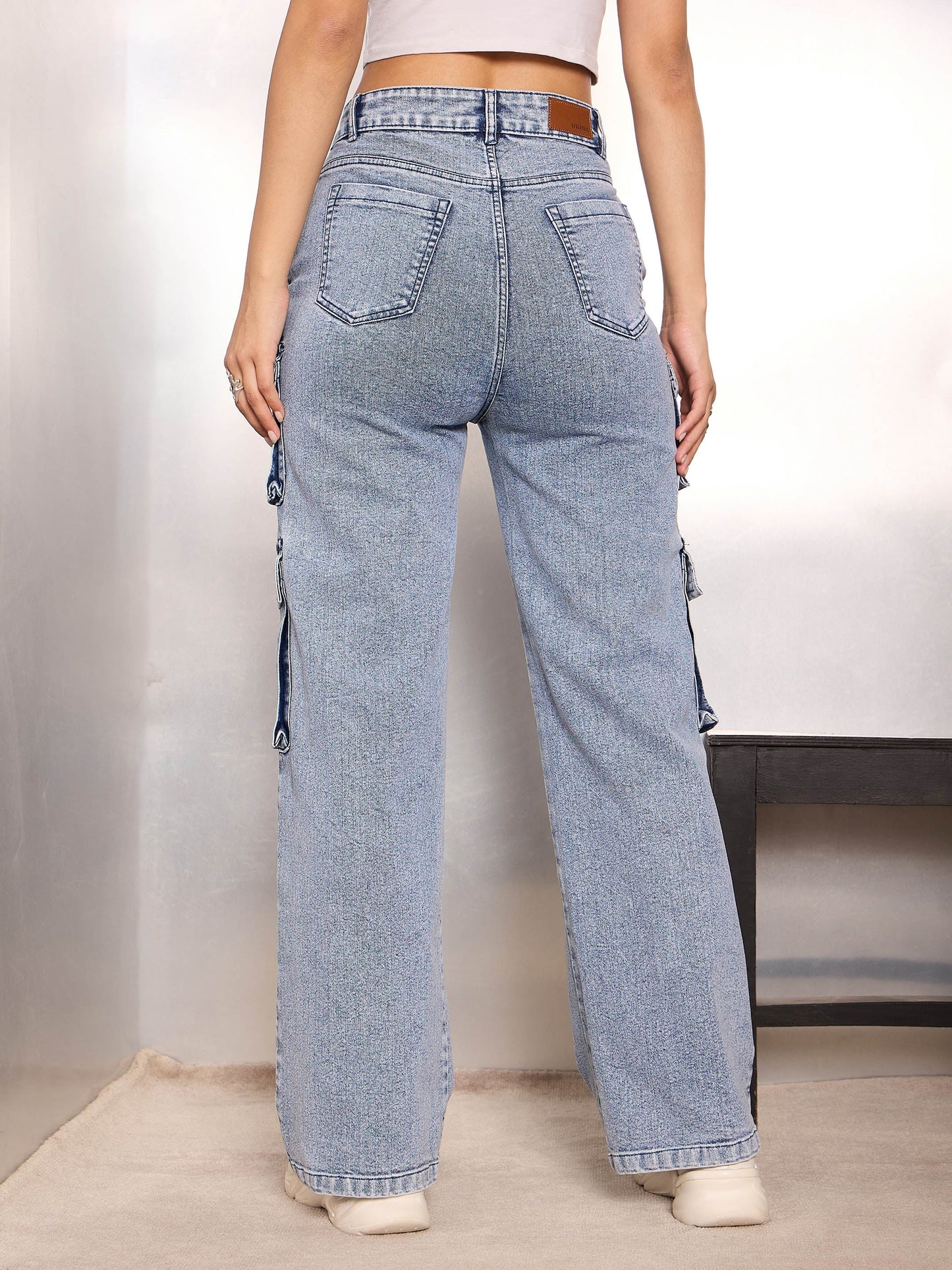 Women Blue Cargo Pockets Jeans