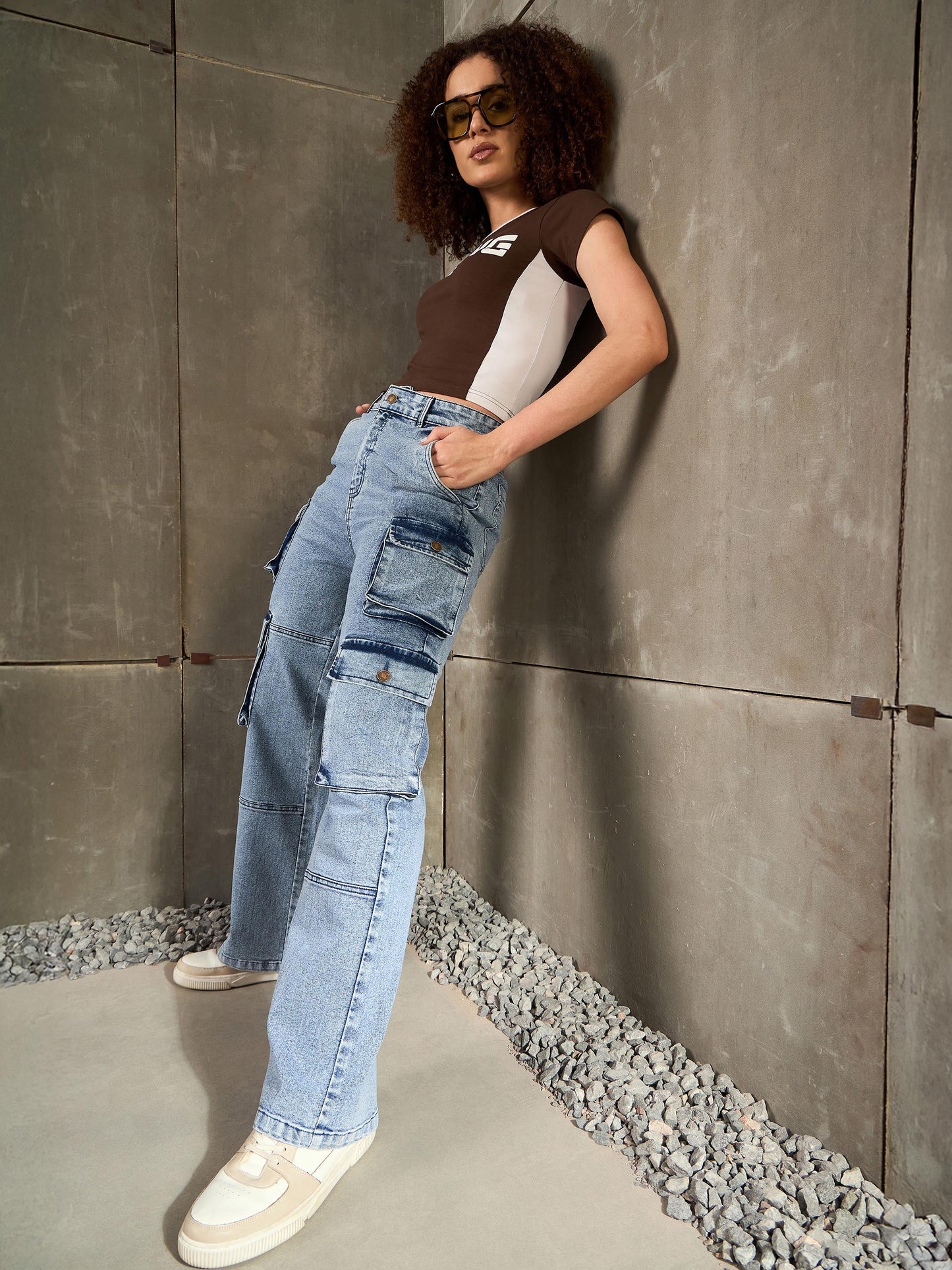 Women Blue Cargo Pockets Jeans