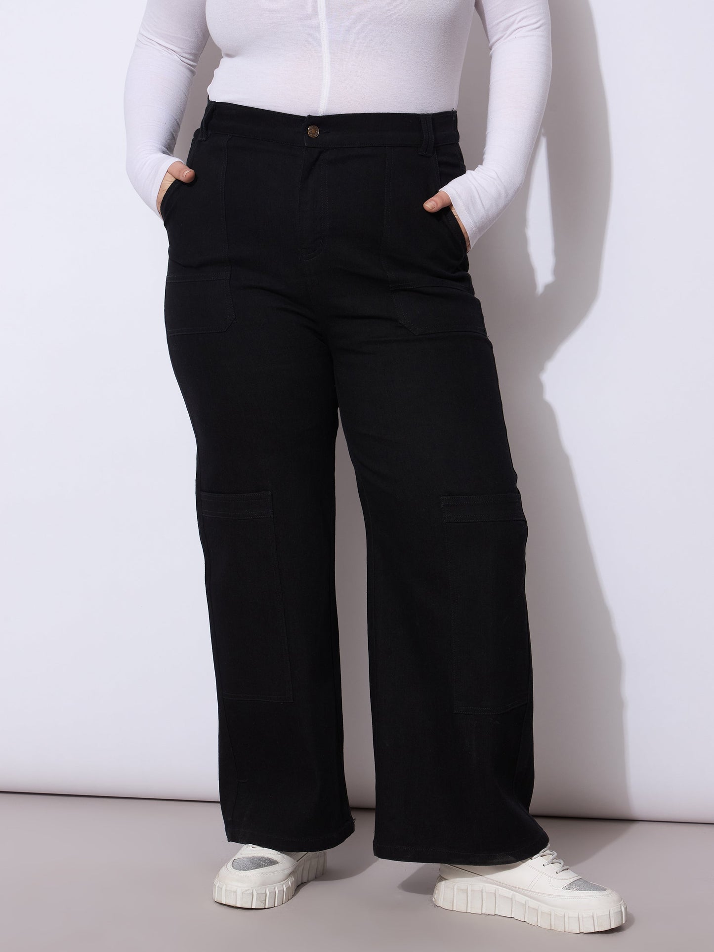 Black Side Pockets Straight Cargo Jeans