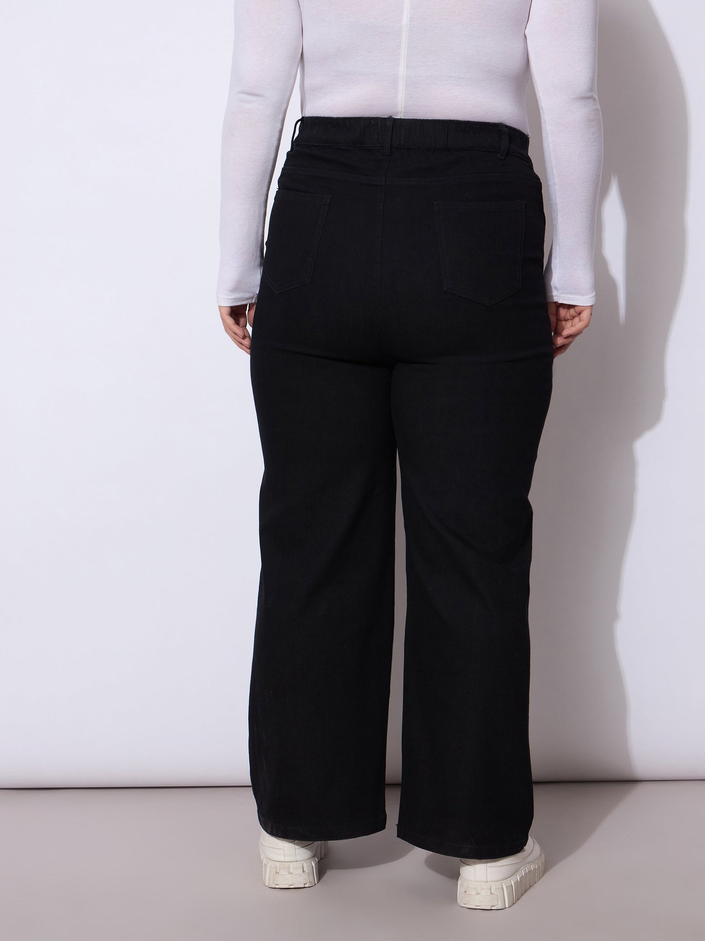 Black Side Pockets Straight Cargo Jeans