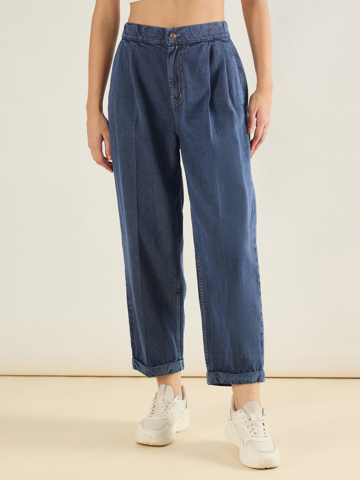 Blue Wash Roll Up Hem Barrel Jeans
