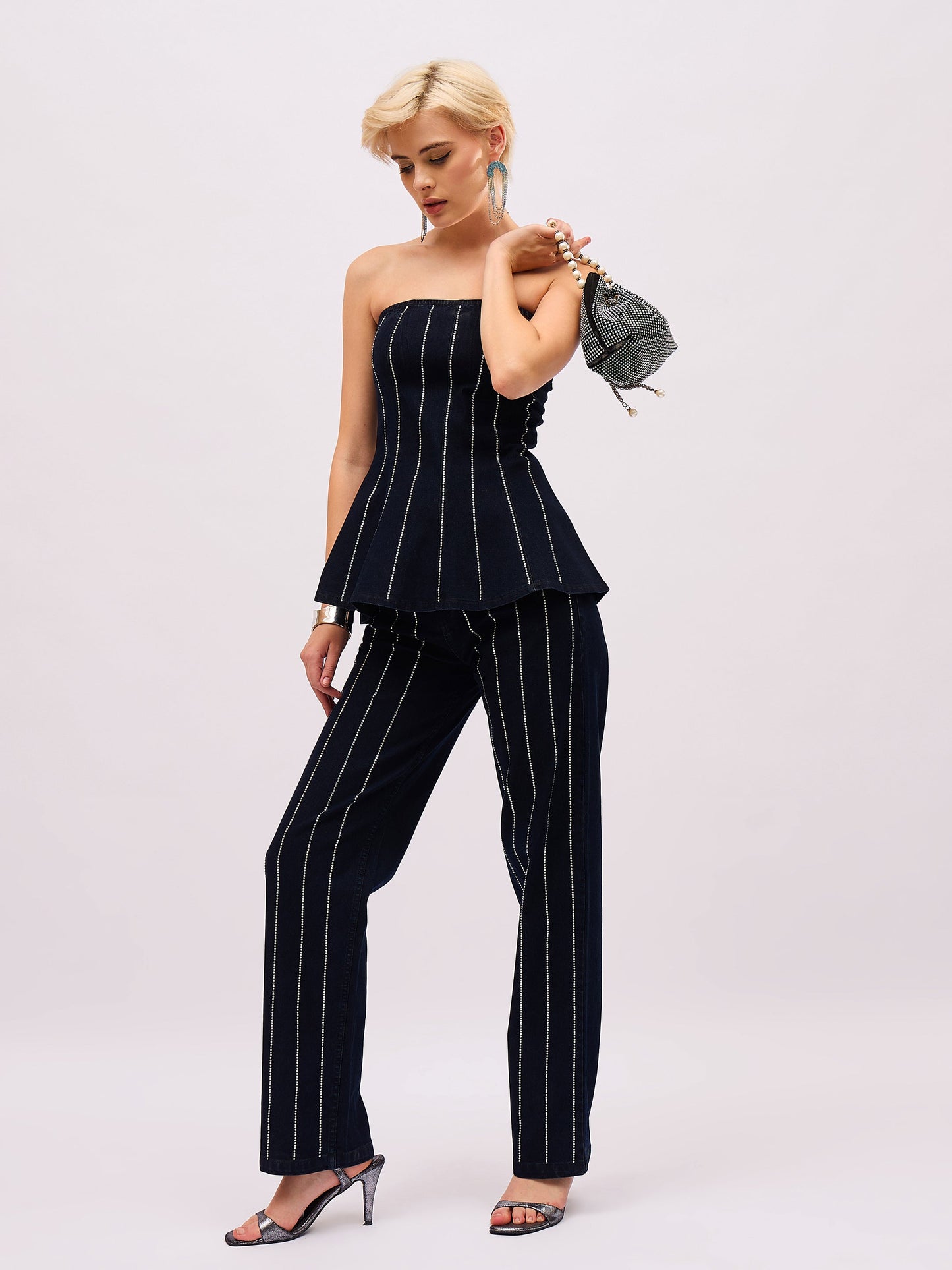 Women Jet Black Denim Front Stud Straight Fit Jeans