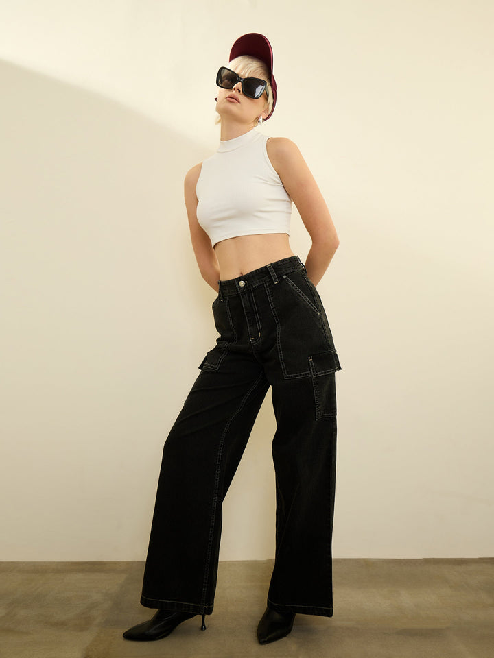 Women Black Wash Mid Rise Straight Cargo Jeans